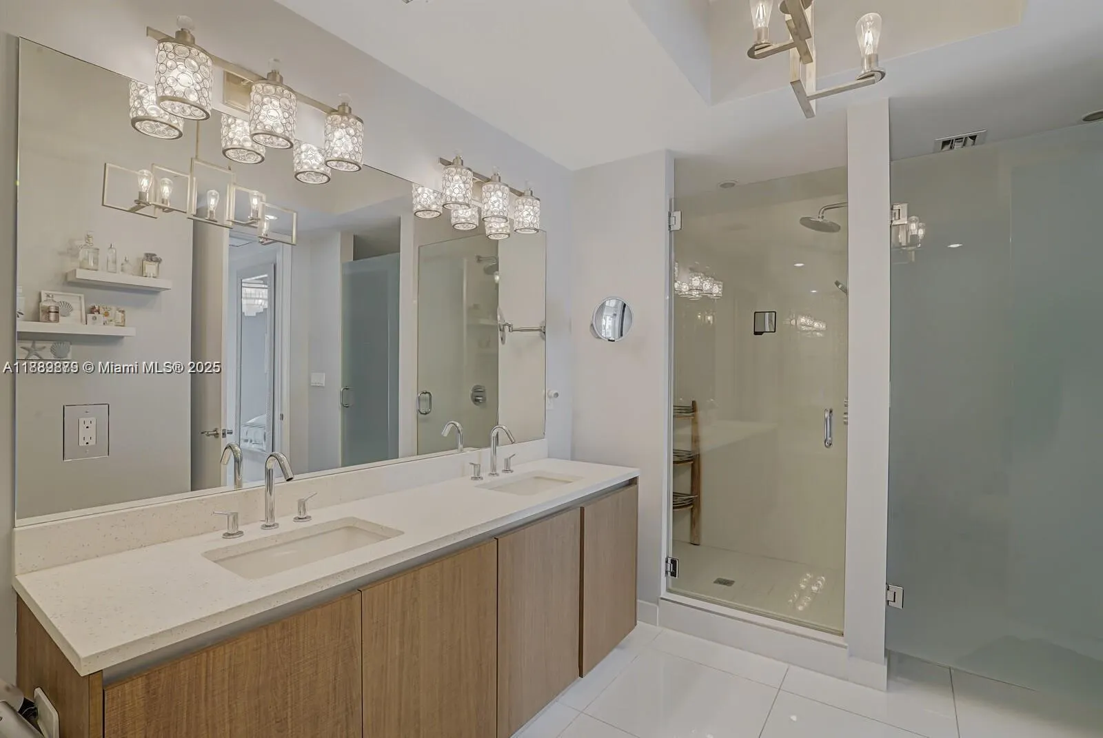 1200 Hillsboro Mile, #1303
