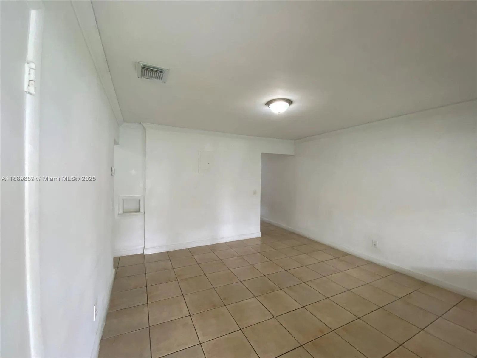 2215 Adams St, #1