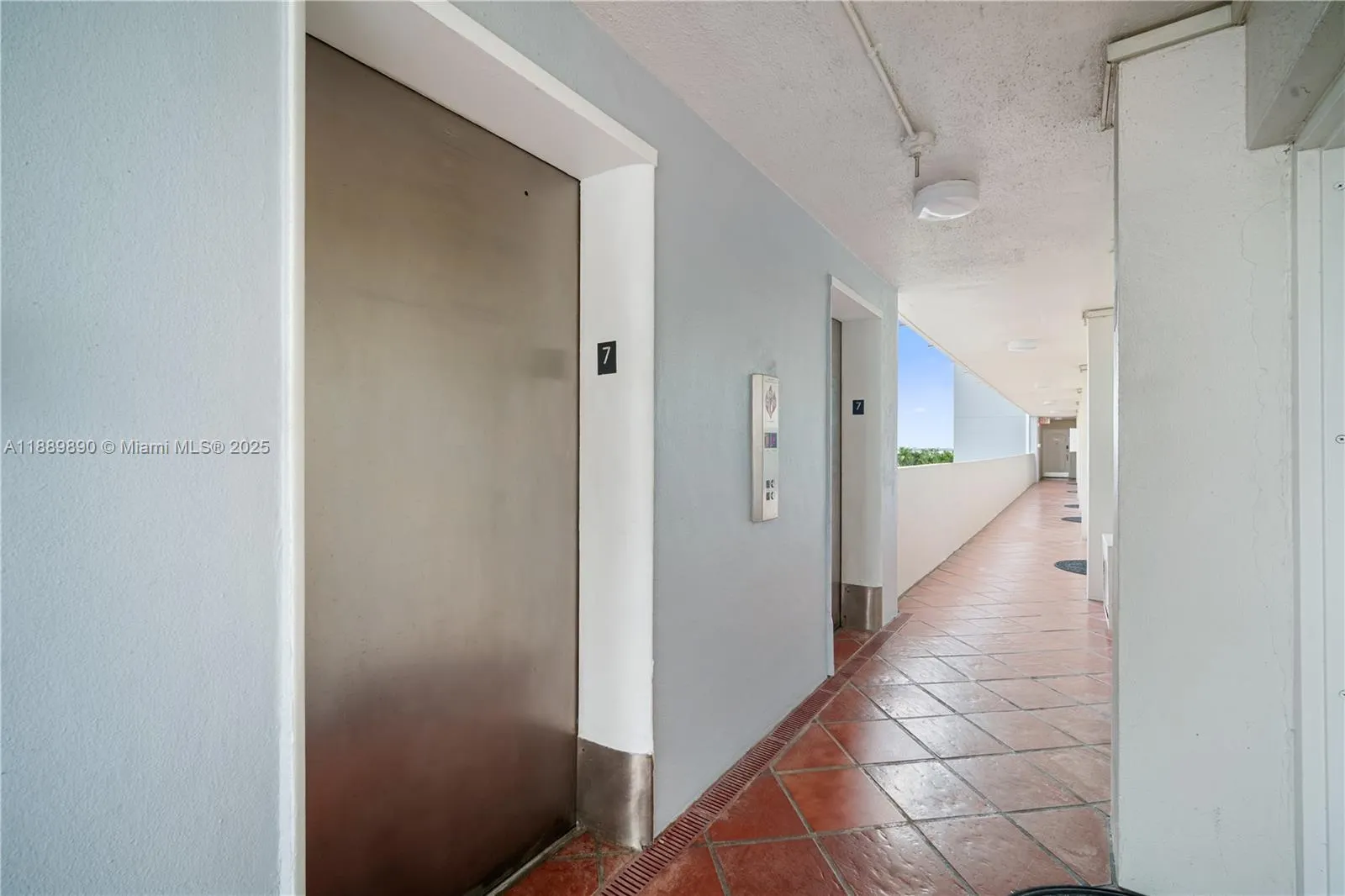 7904 West Dr, #714