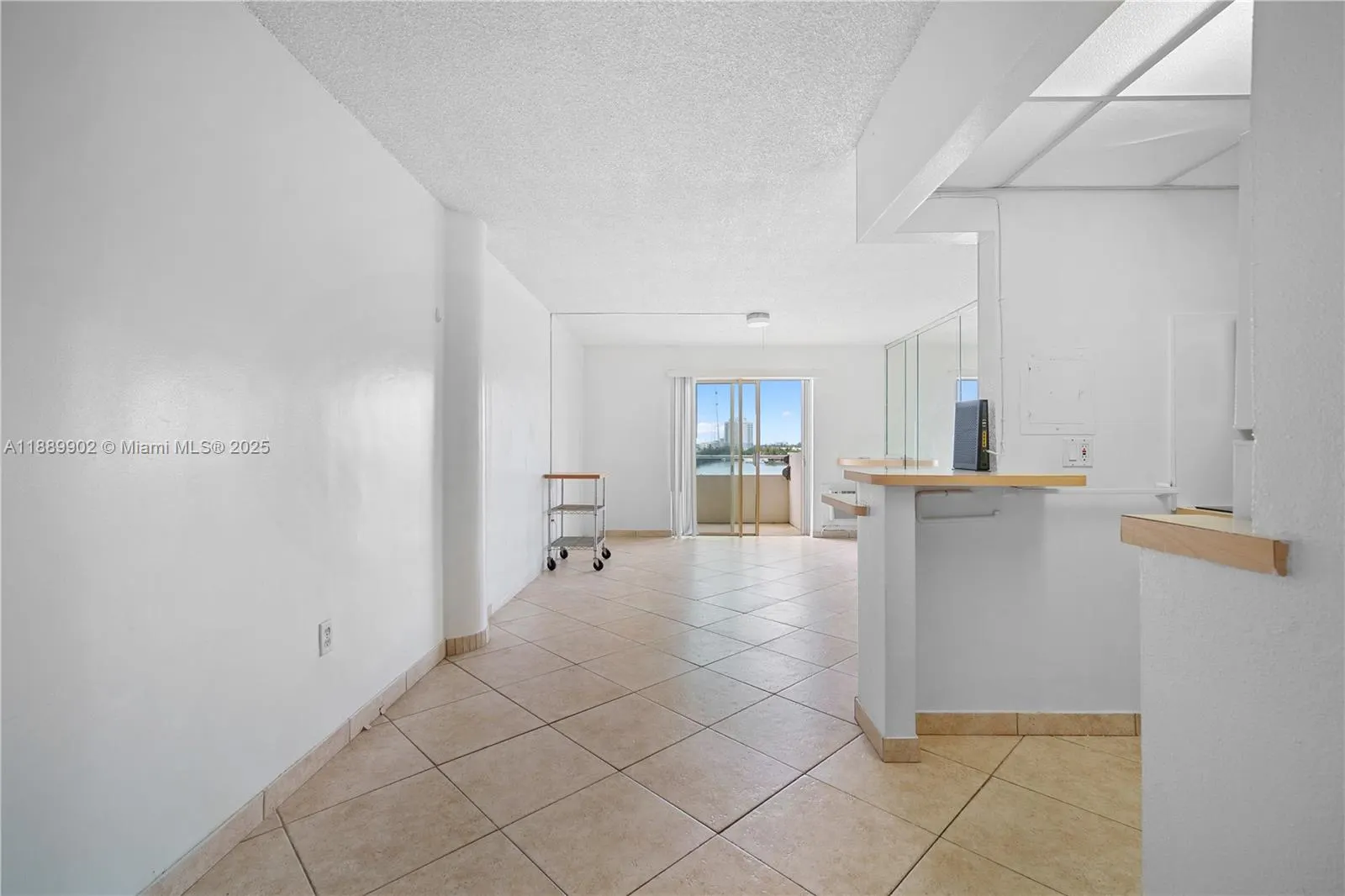 7904 West Dr, #405
