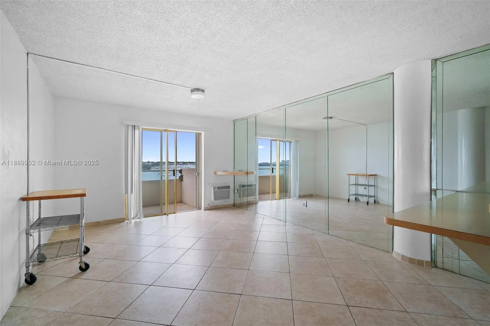 7904 West Dr, #405