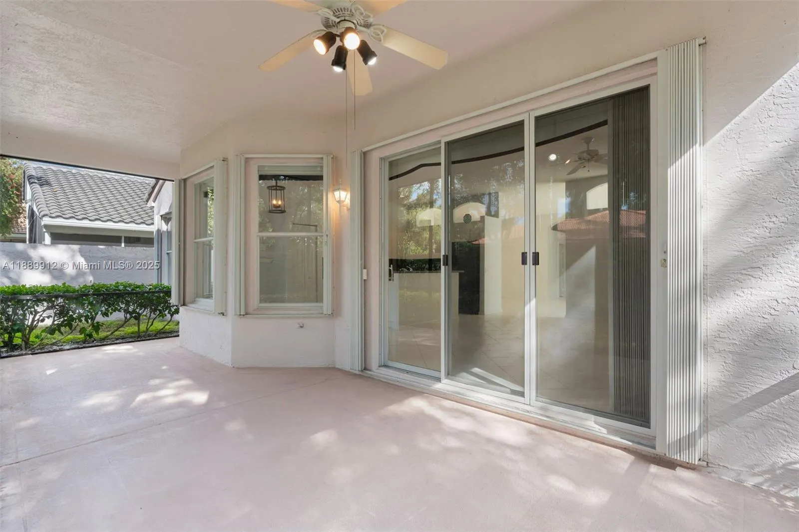 11155 N Mandalay Way