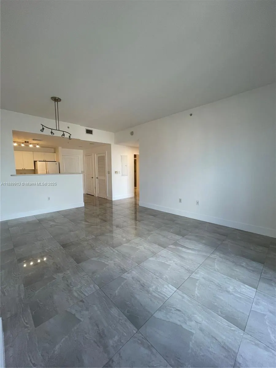 10 Aragon Ave, #1412