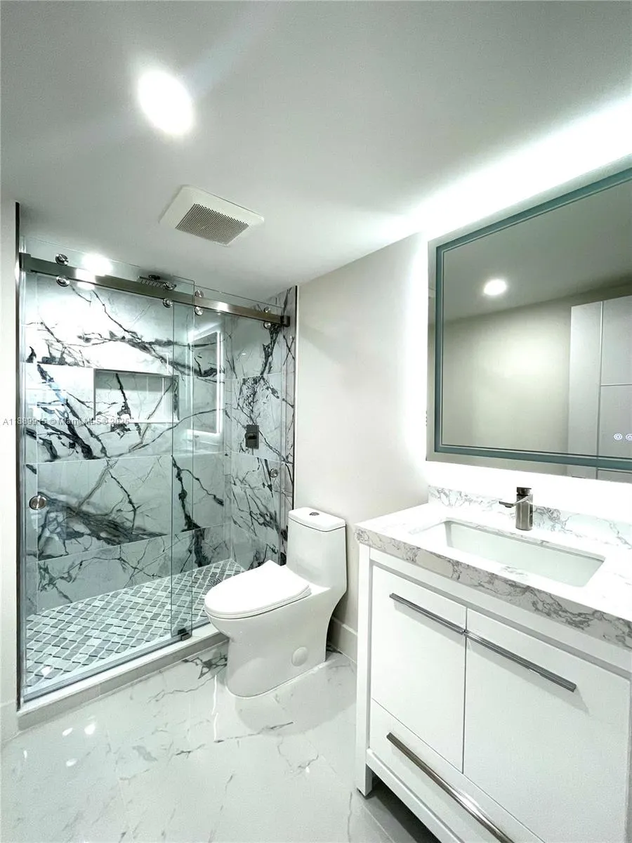 3430 Galt Ocean Dr, #908
