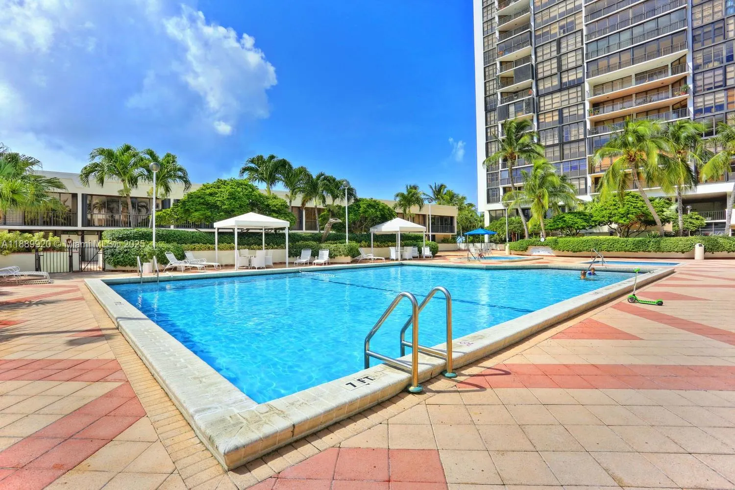 1865 Brickell Ave, #A1611