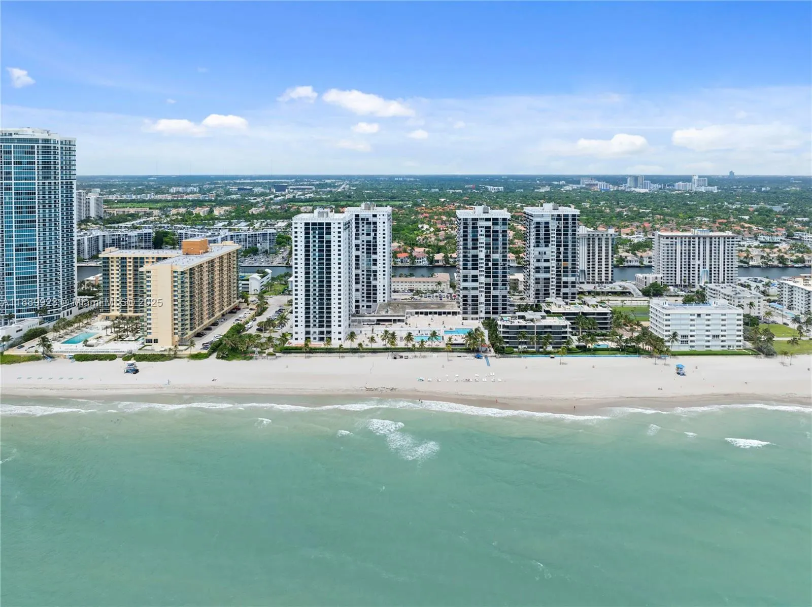 2301 S Ocean Dr, #907