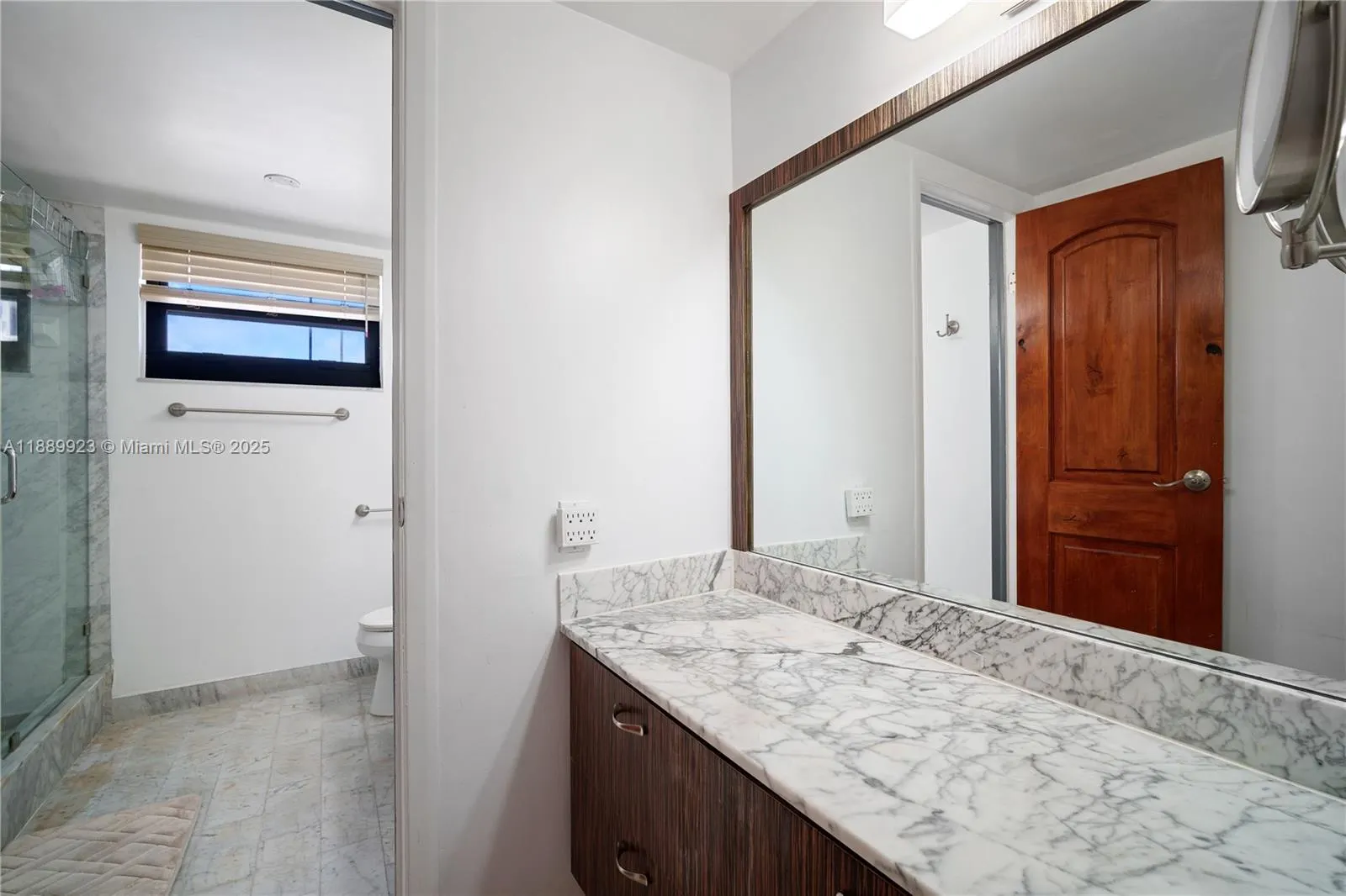 2301 S Ocean Dr, #907