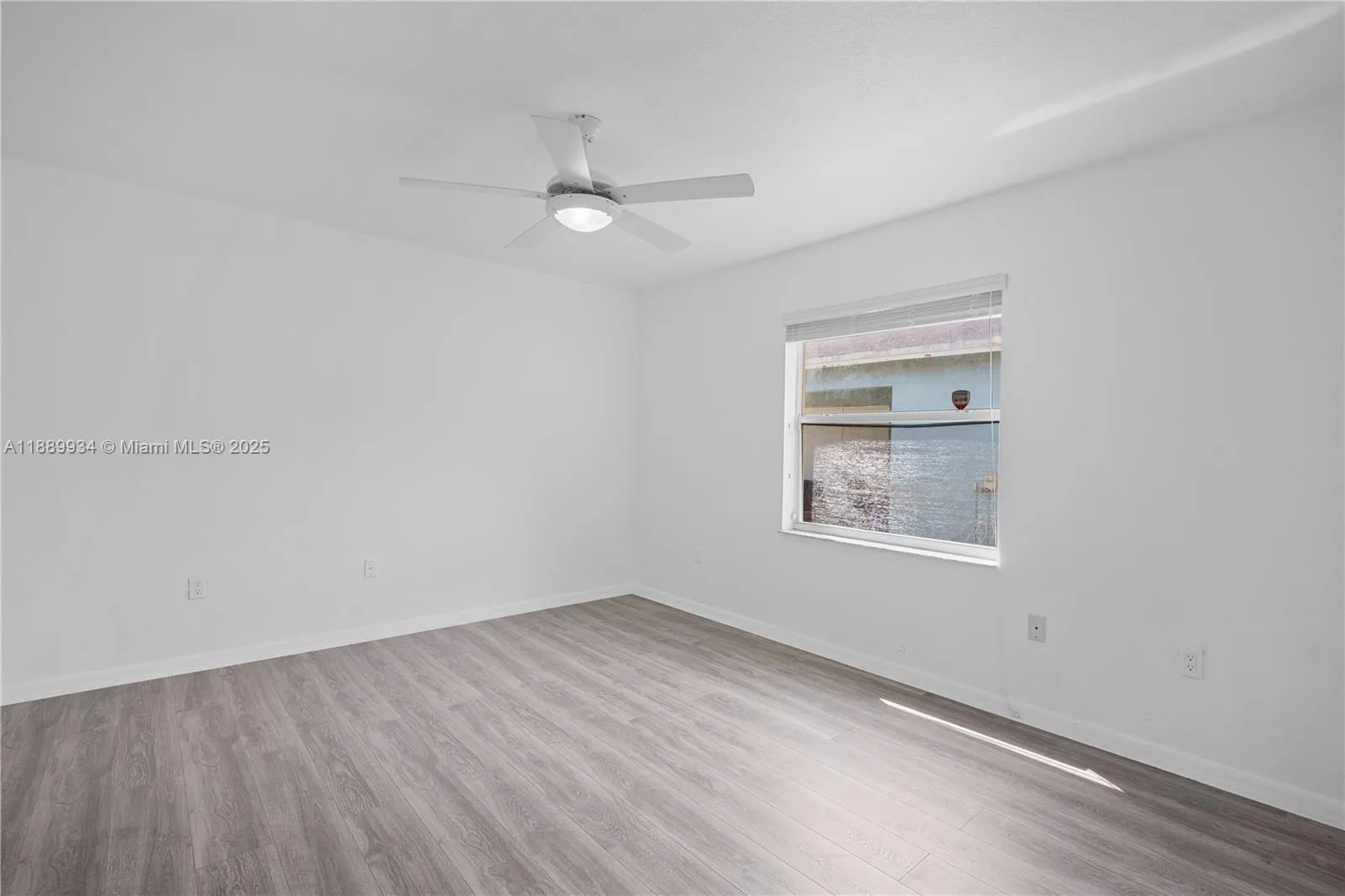 244 NW 179th St
