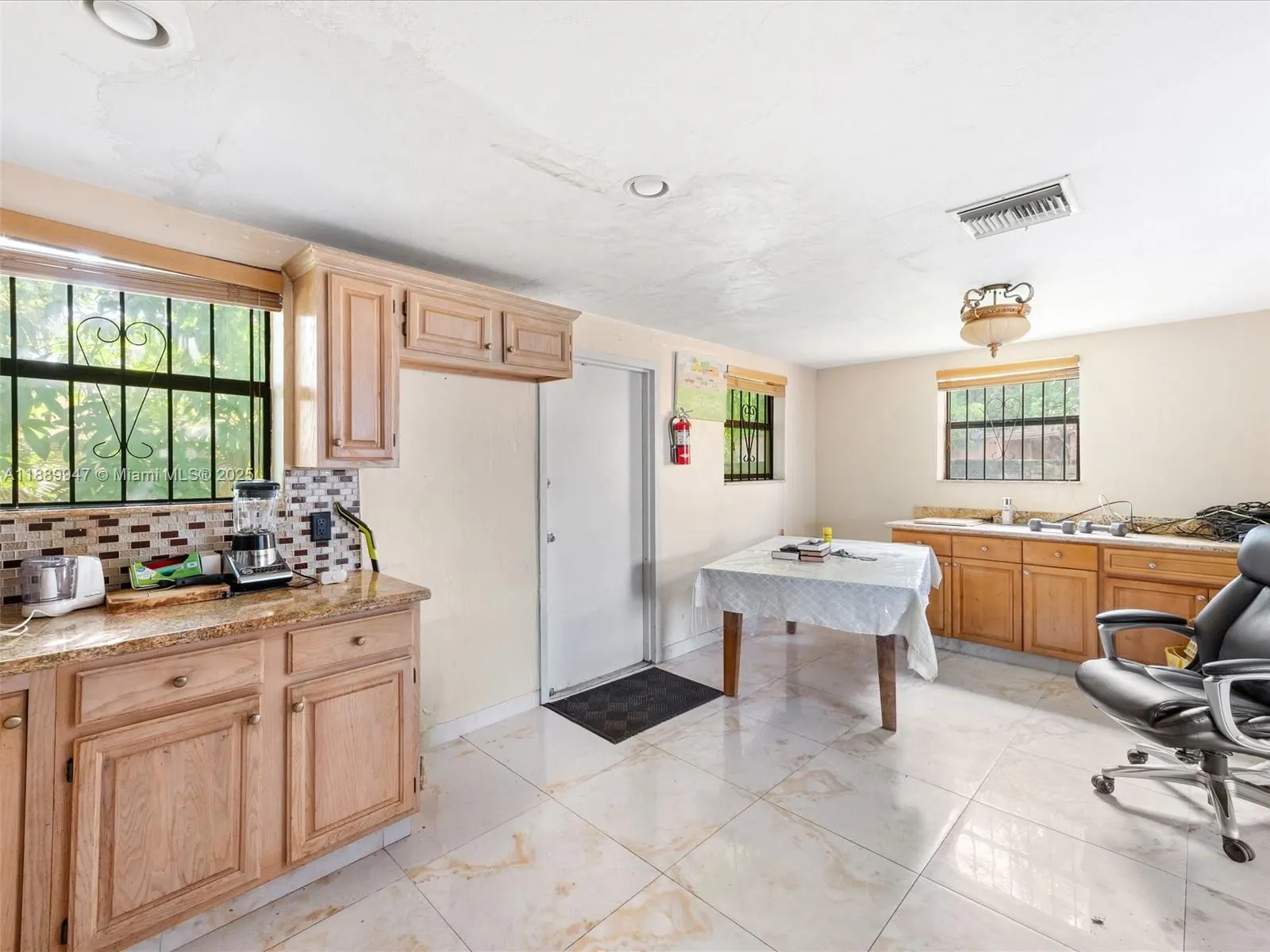 16815 NW 38th Ct