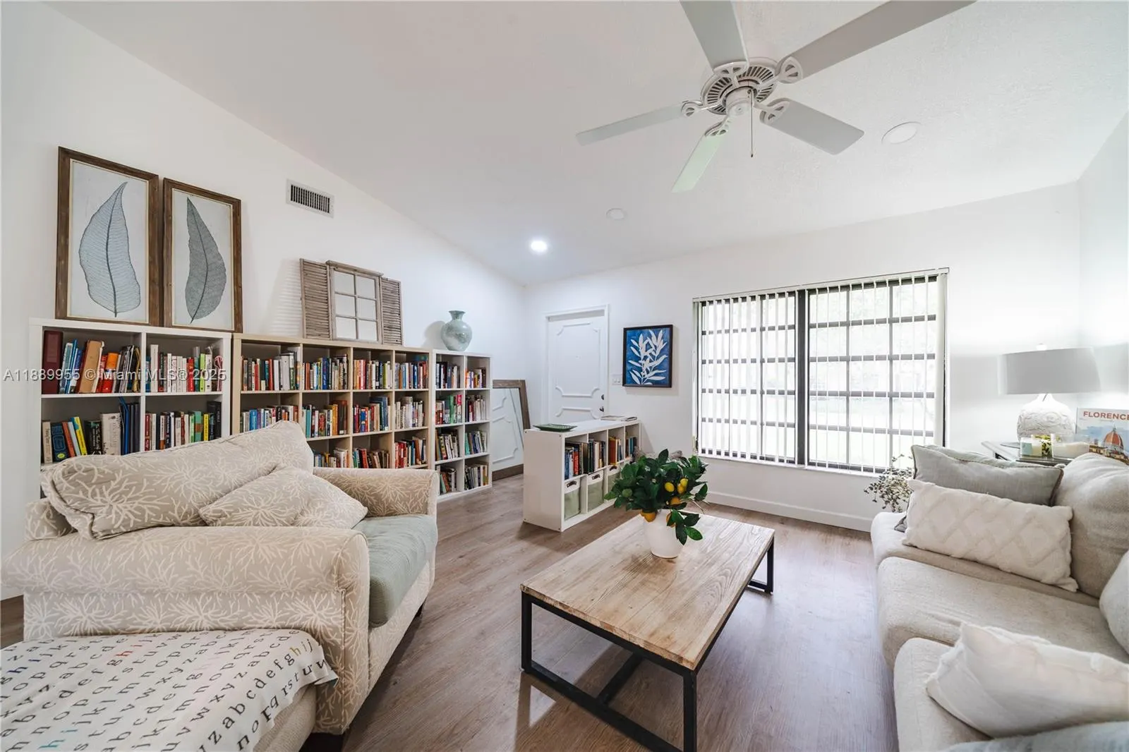 7747 Cloverfield Cir