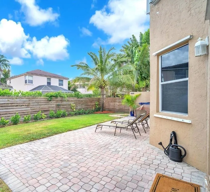 399 NW 154th Ave