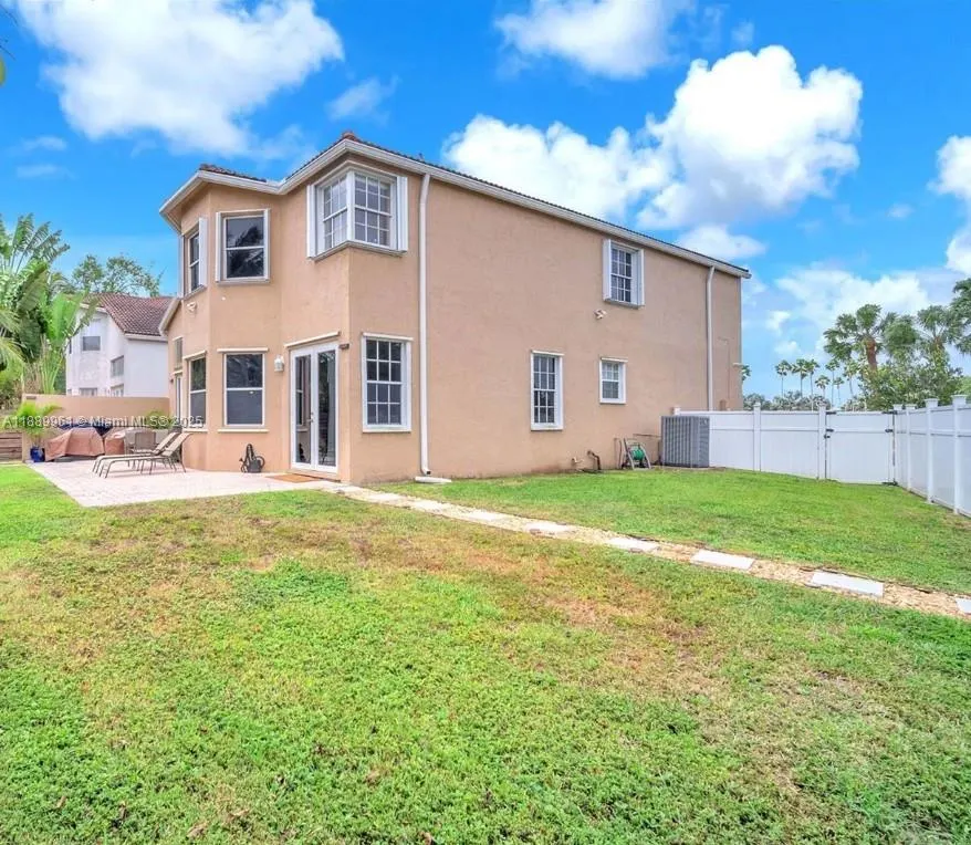 399 NW 154th Ave