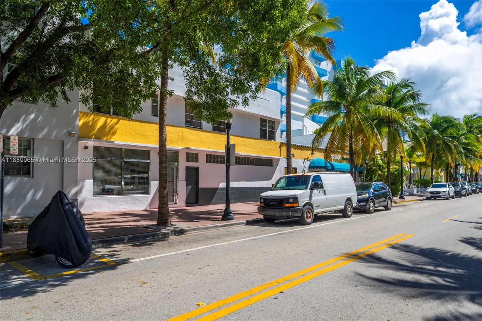 249 Collins Ave