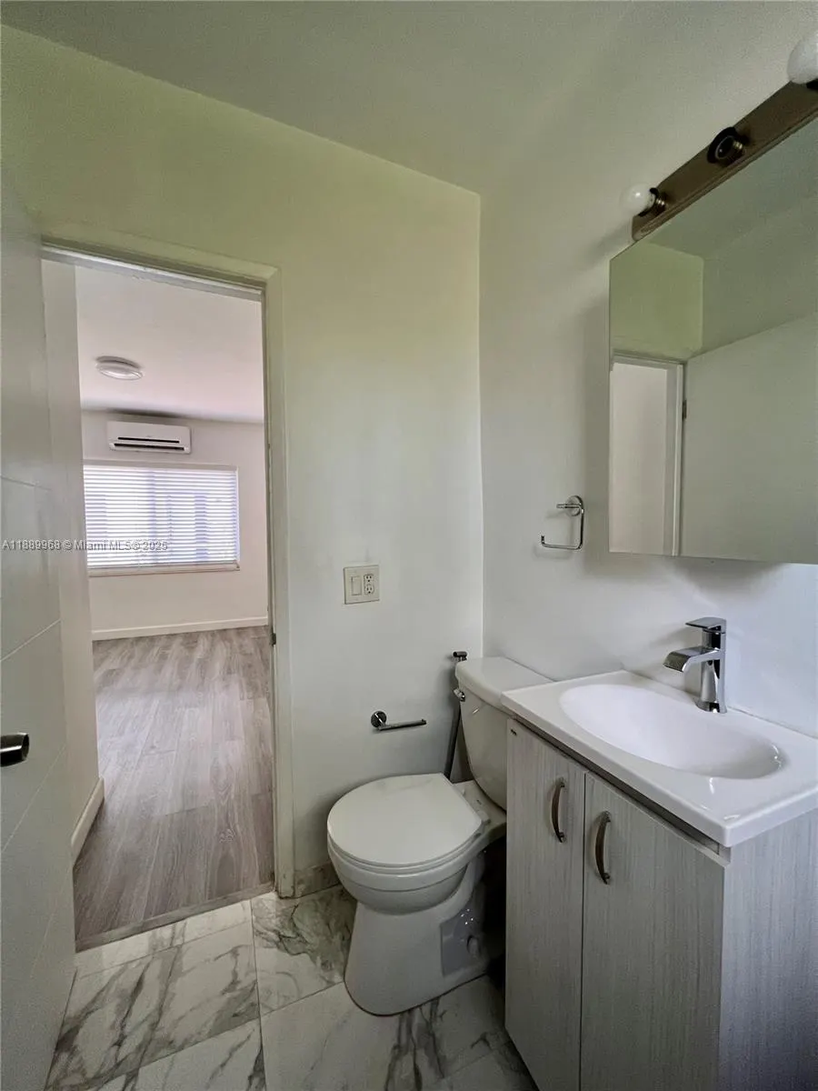600 SW 16th Ave, #1602