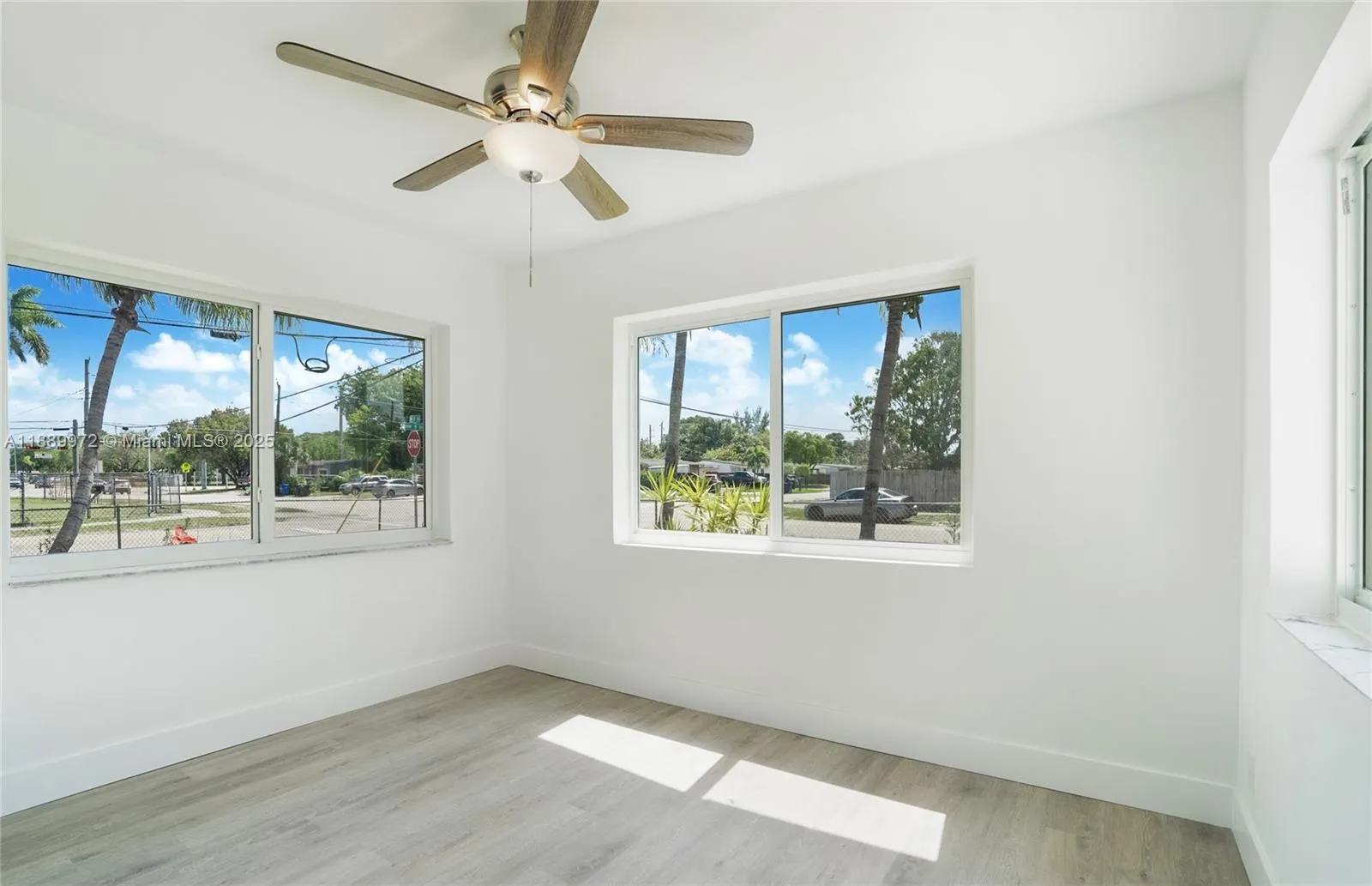 919 NW 13th St