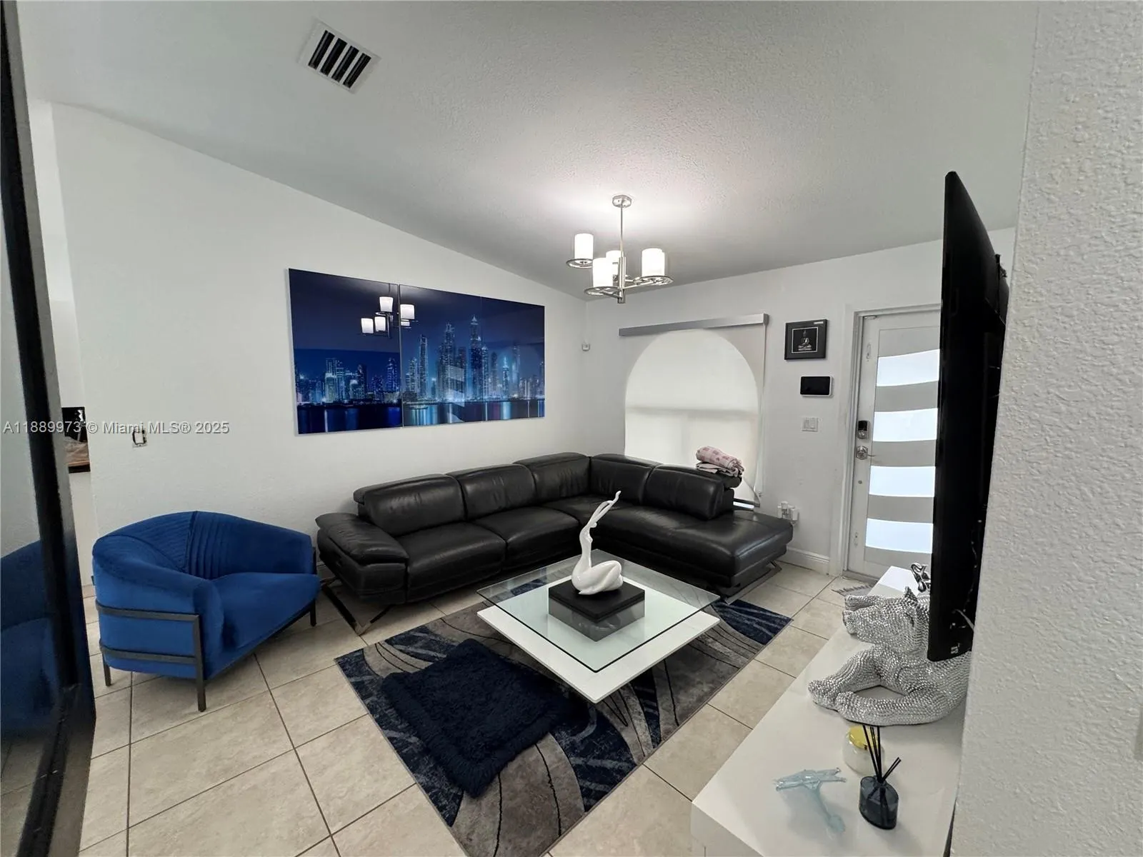 0 SW 176th St