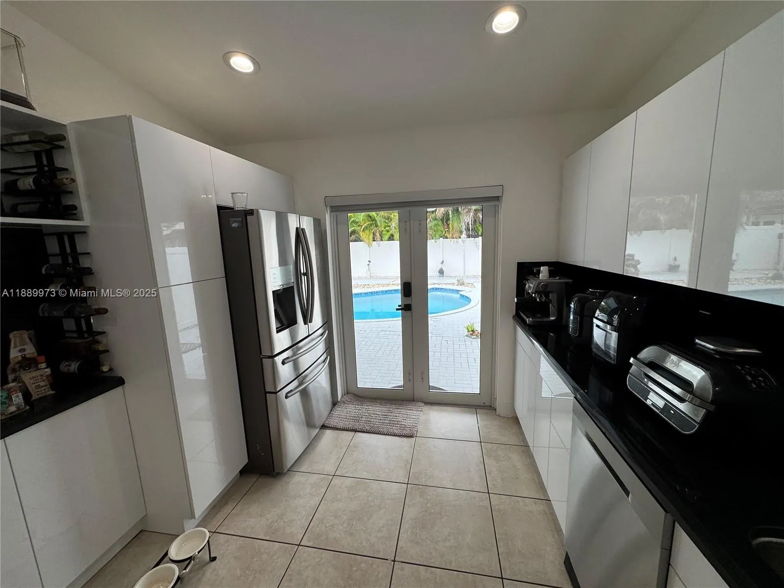 0 SW 176th St