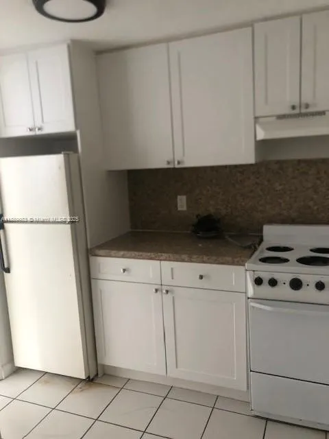 311 Navarre Ave, #0