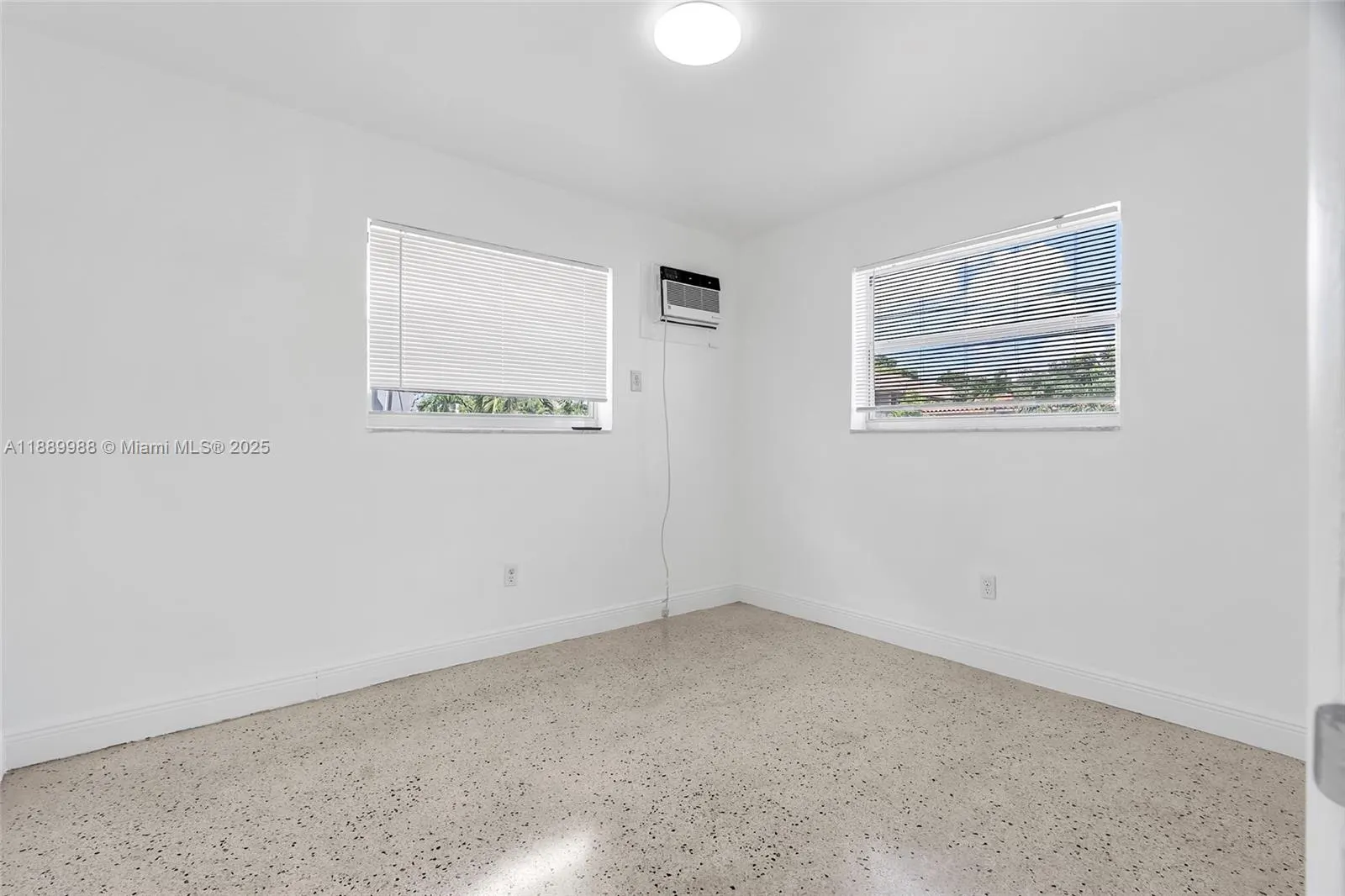 644 SW 10th St, #1