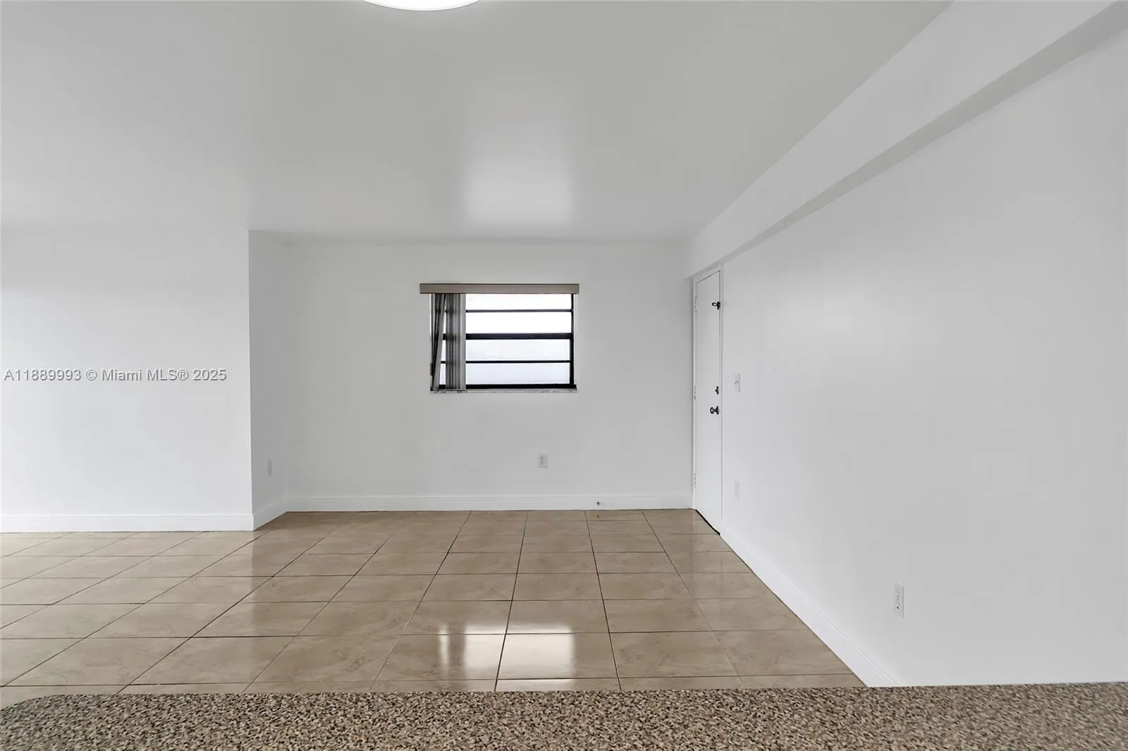 3945 SW 89th Ave, #301