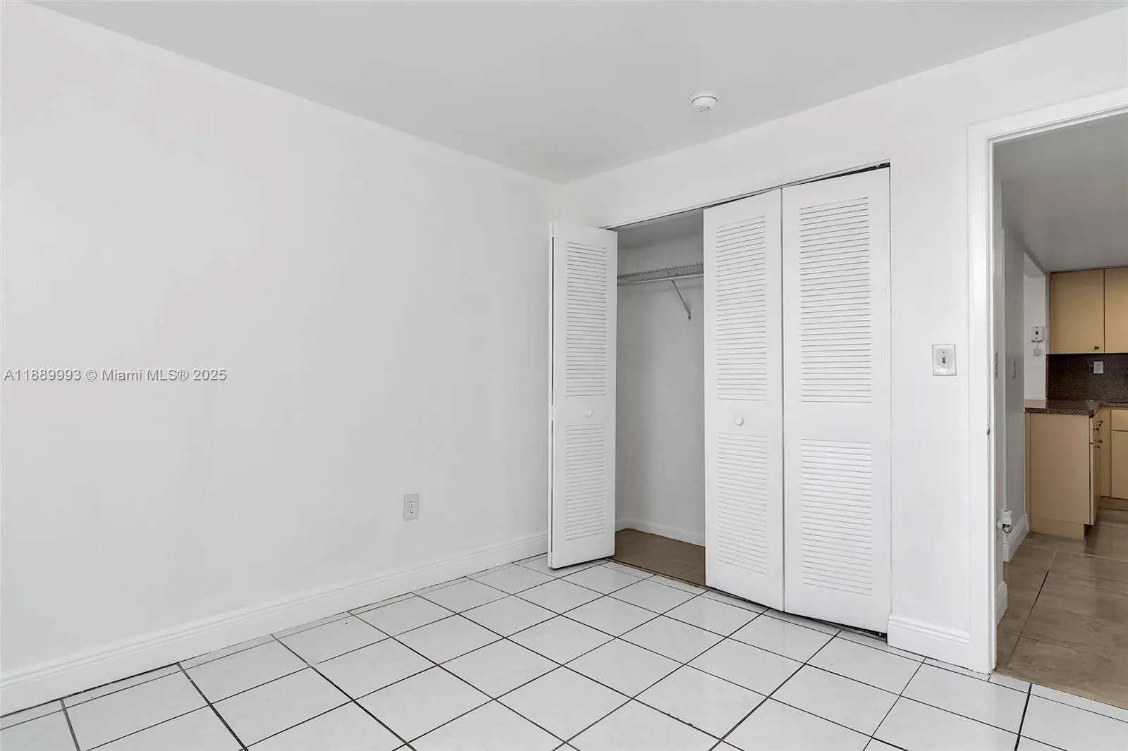 3945 SW 89th Ave, #301