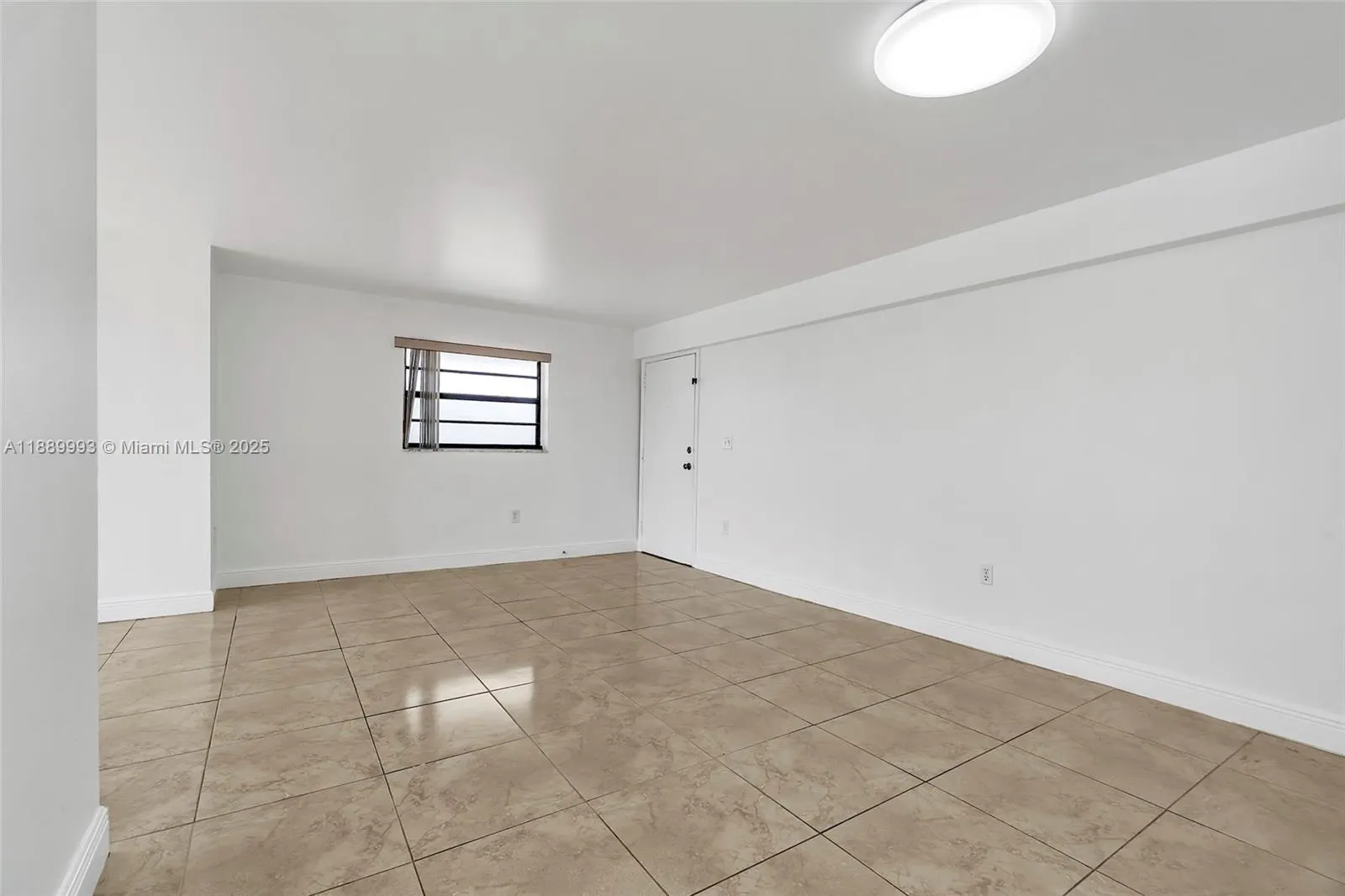 3945 SW 89th Ave, #301