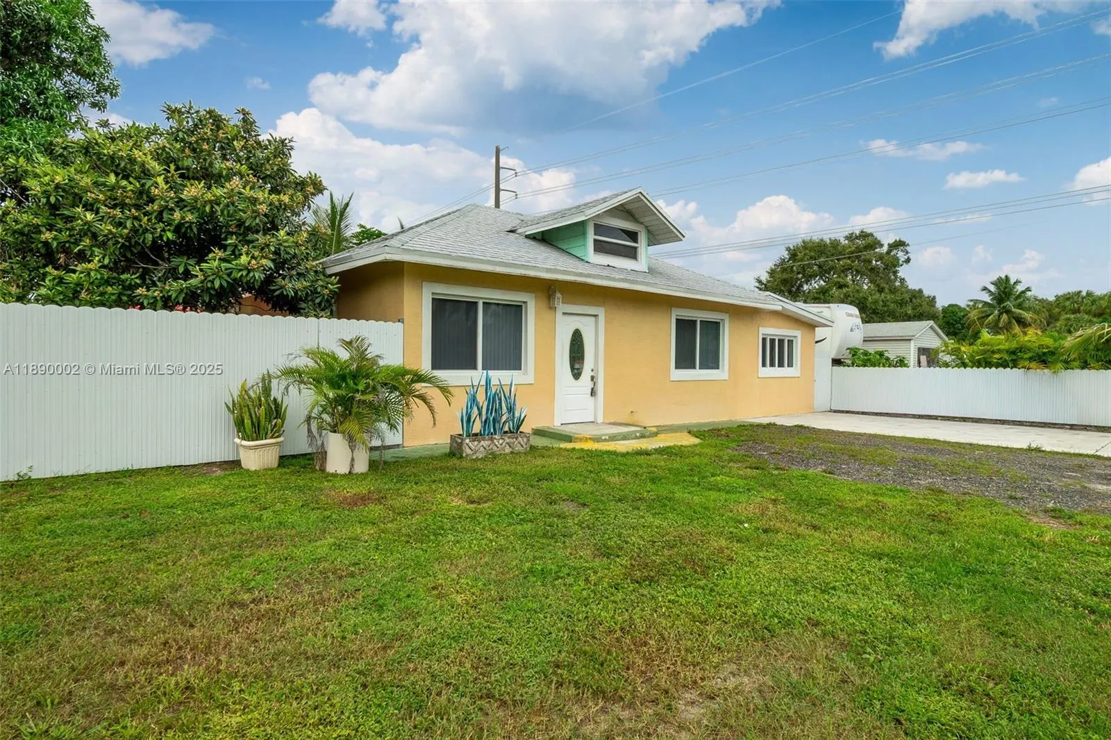 521 S Florida Mango Rd