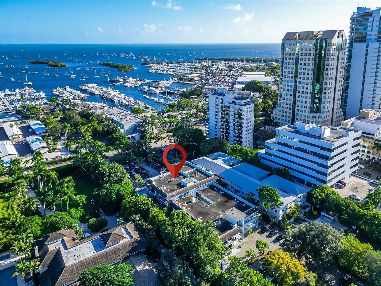 2539 S Bayshore Dr, #111J