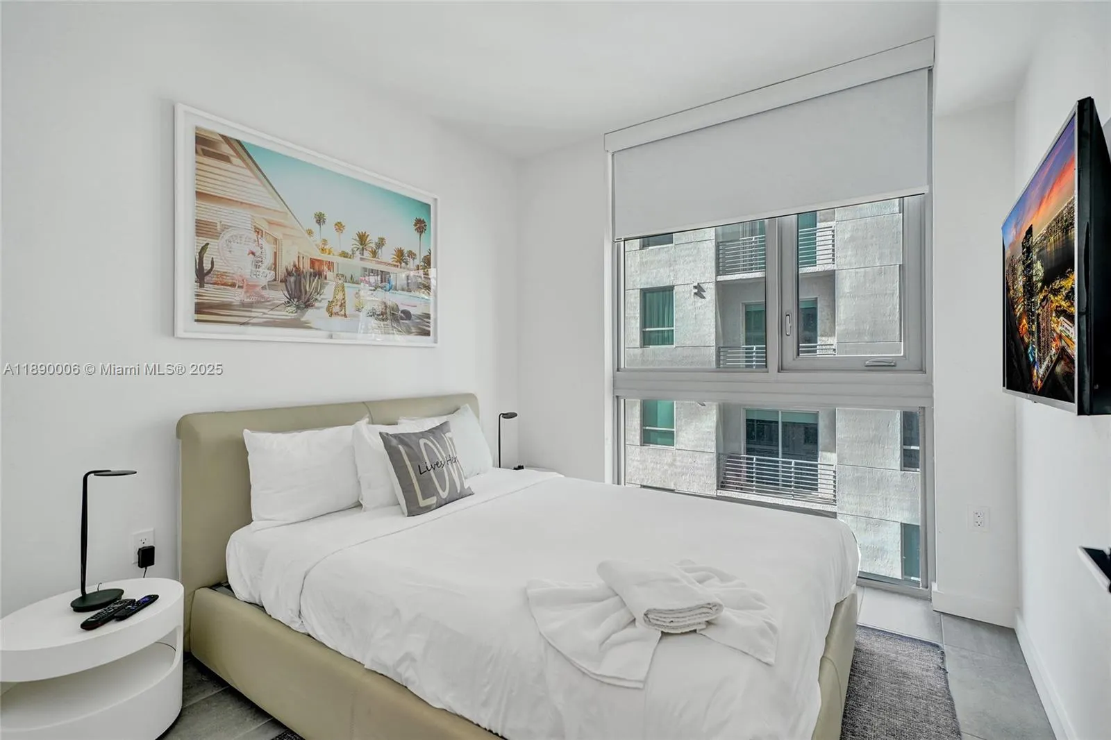 227 NE 2nd St, #1709
