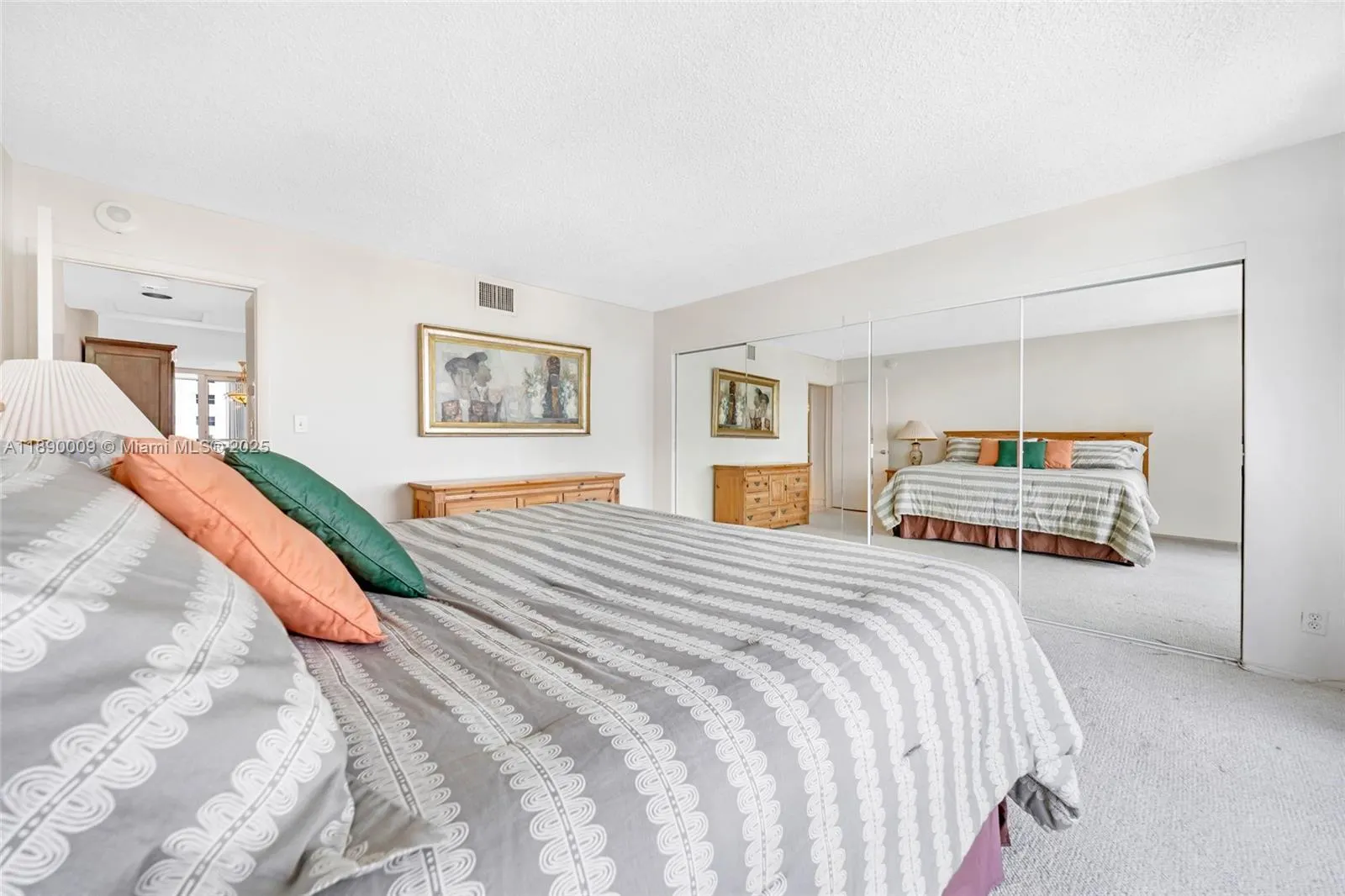 4280 Galt Ocean Dr, #12H