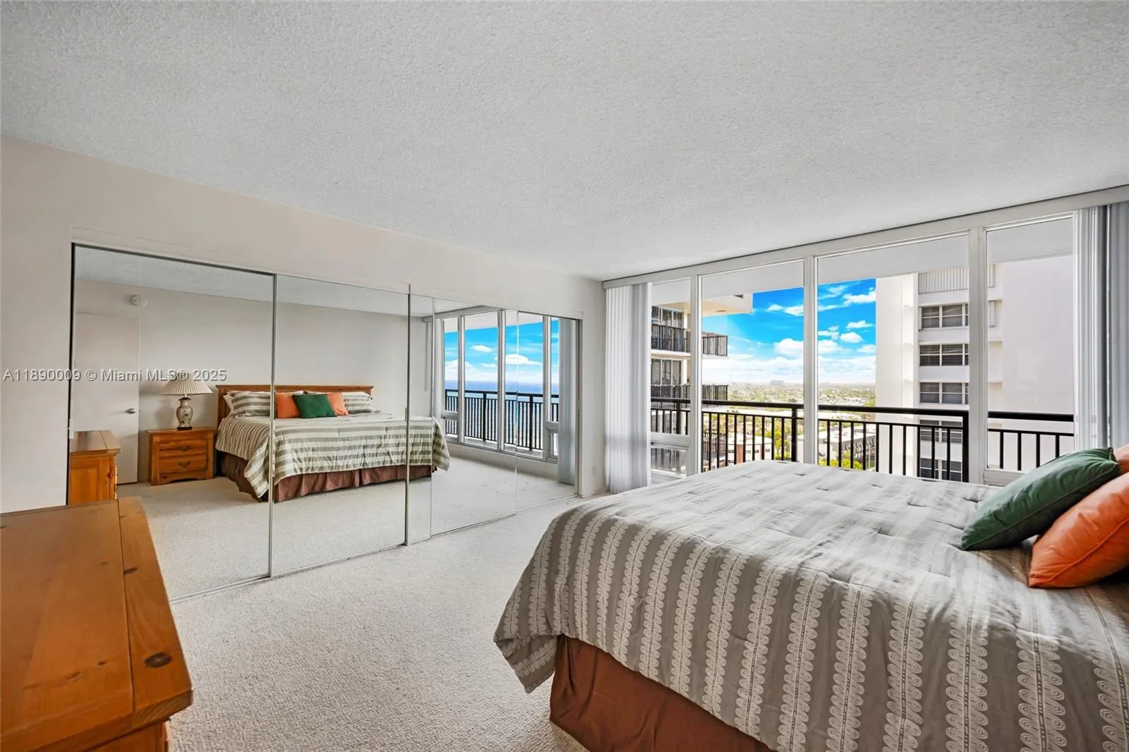 4280 Galt Ocean Dr, #12H