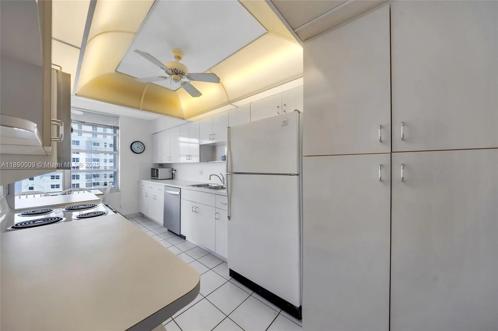 4280 Galt Ocean Dr, #12H