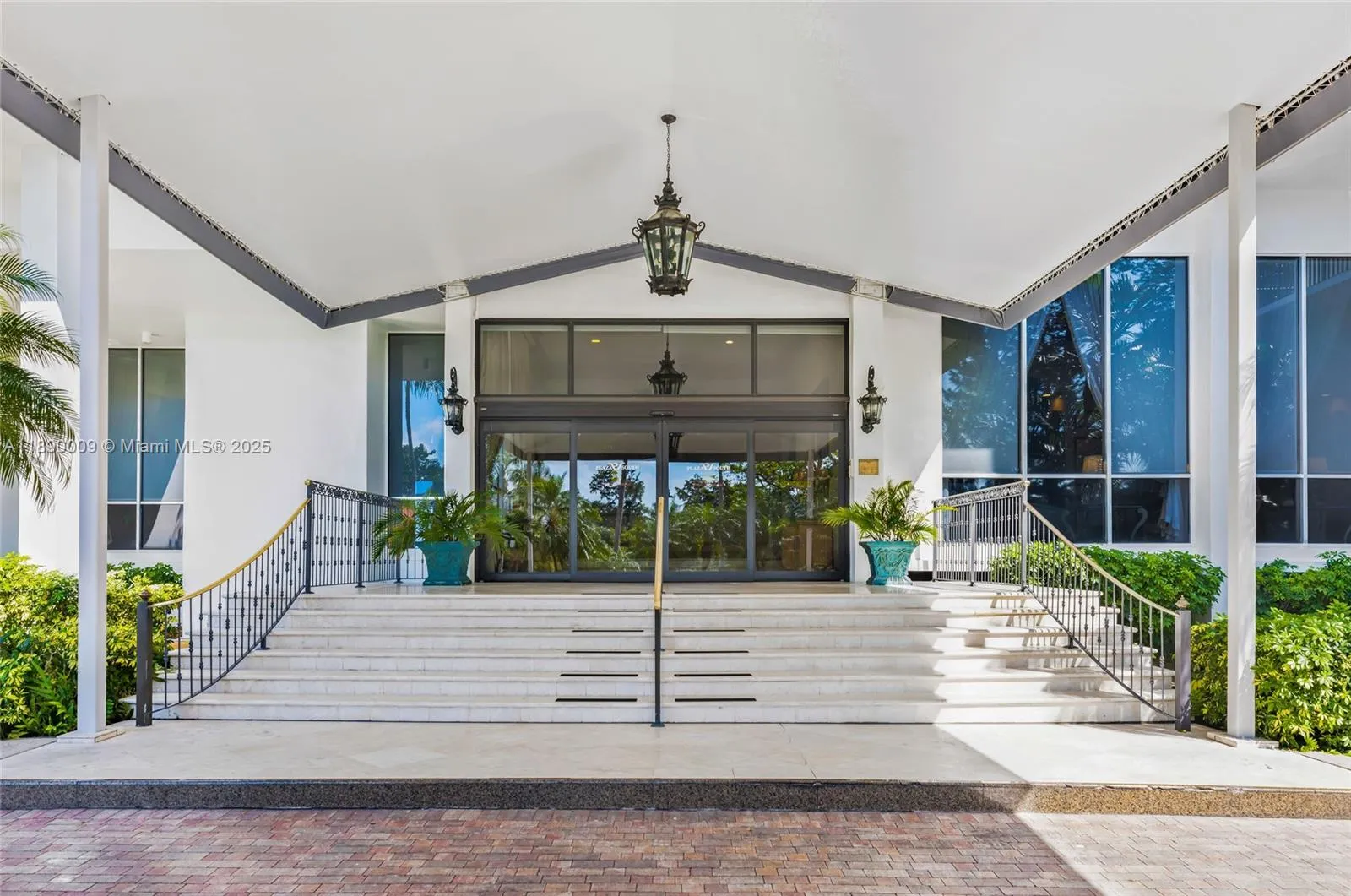 4280 Galt Ocean Dr, #12H