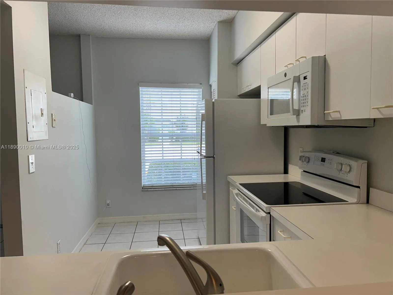 11030 Tarpon Bay Ct, #11030