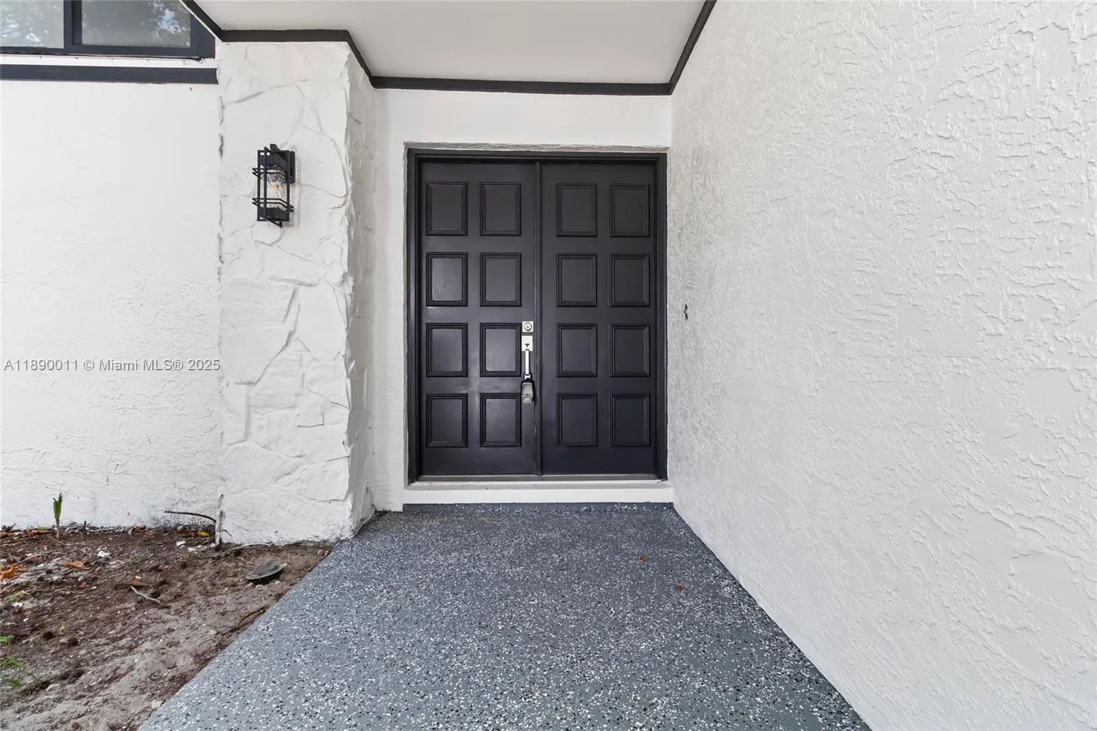 4632 Landscape Drive