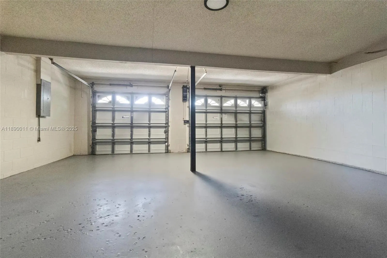 4632 Landscape Drive