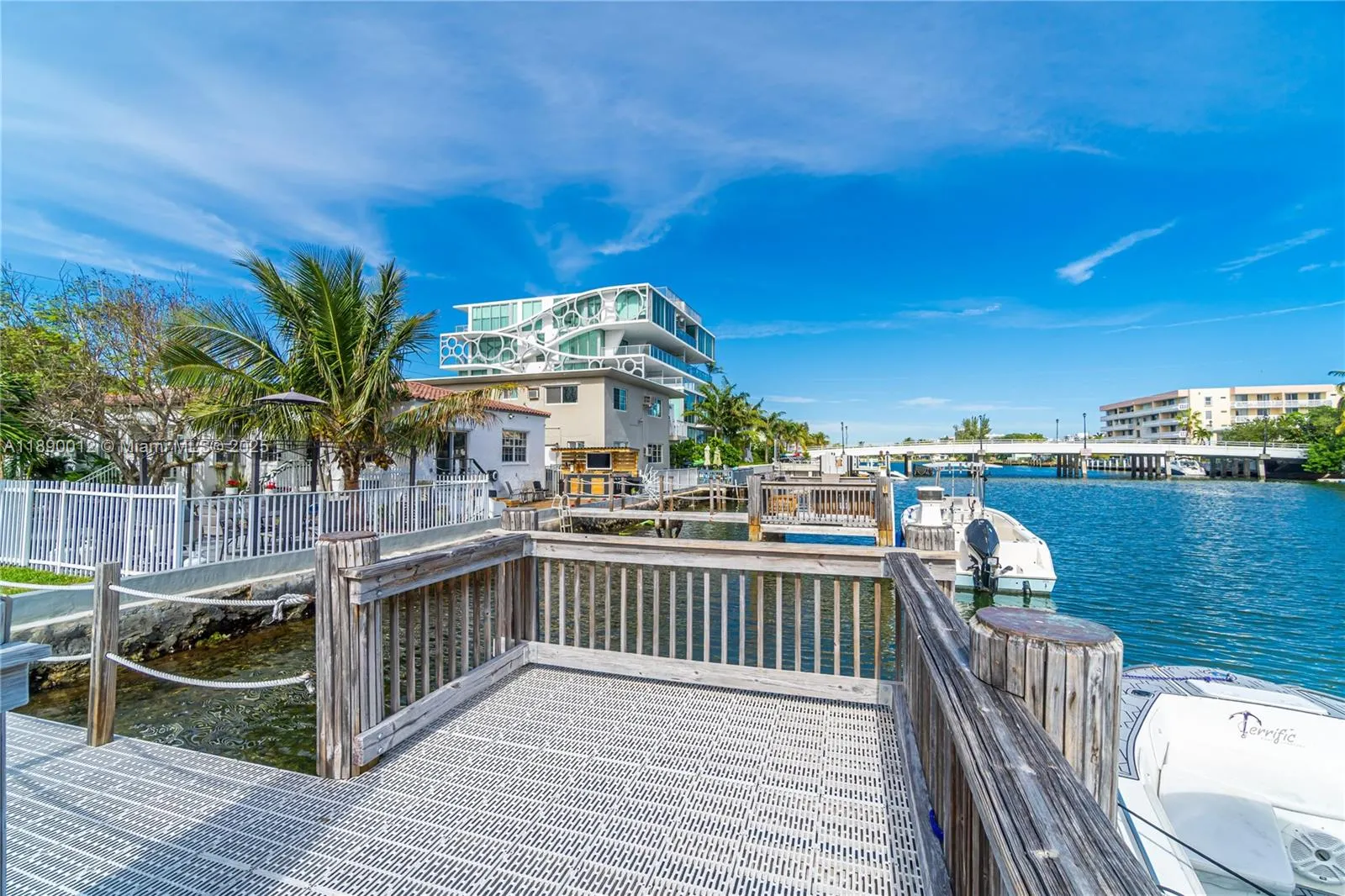 8335 E Crespi Blvd, #4