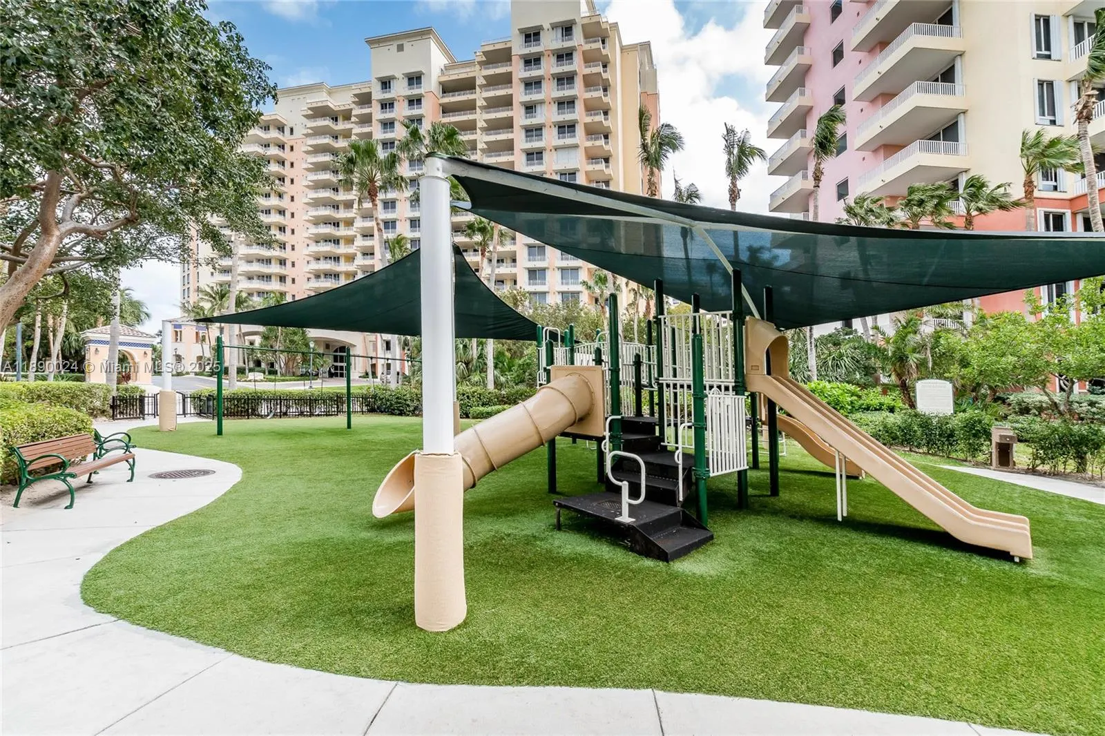 799 Crandon Blvd, #607