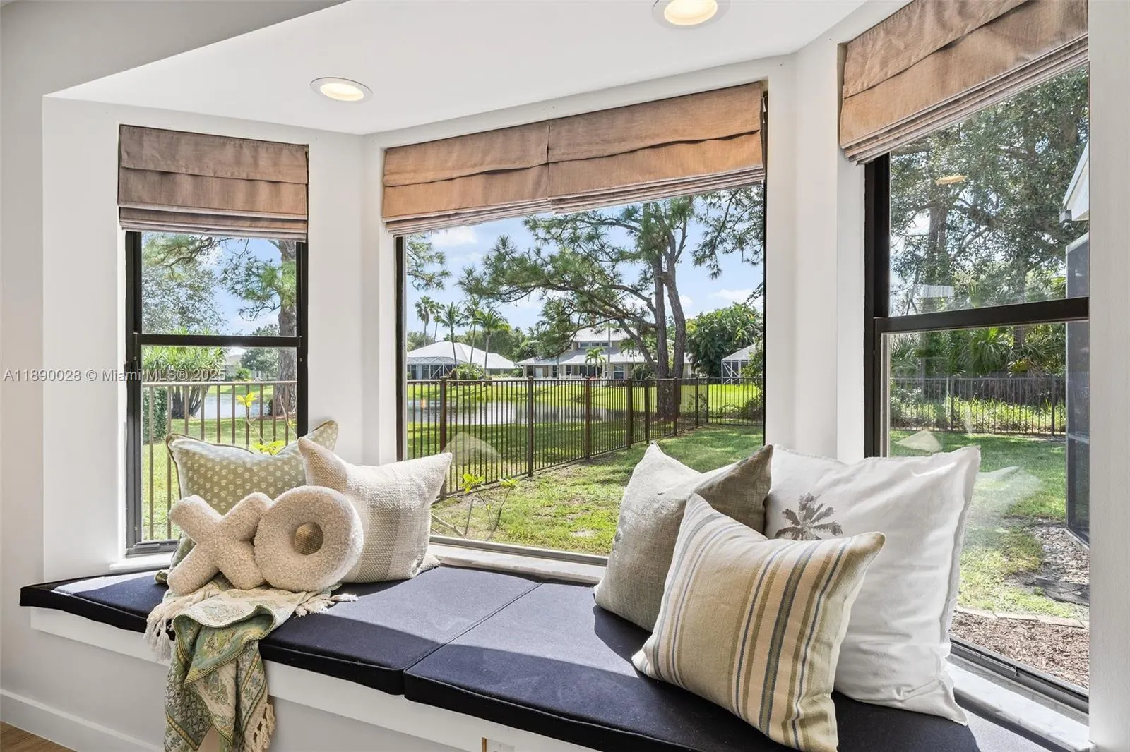 2239 SW Danforth Cir