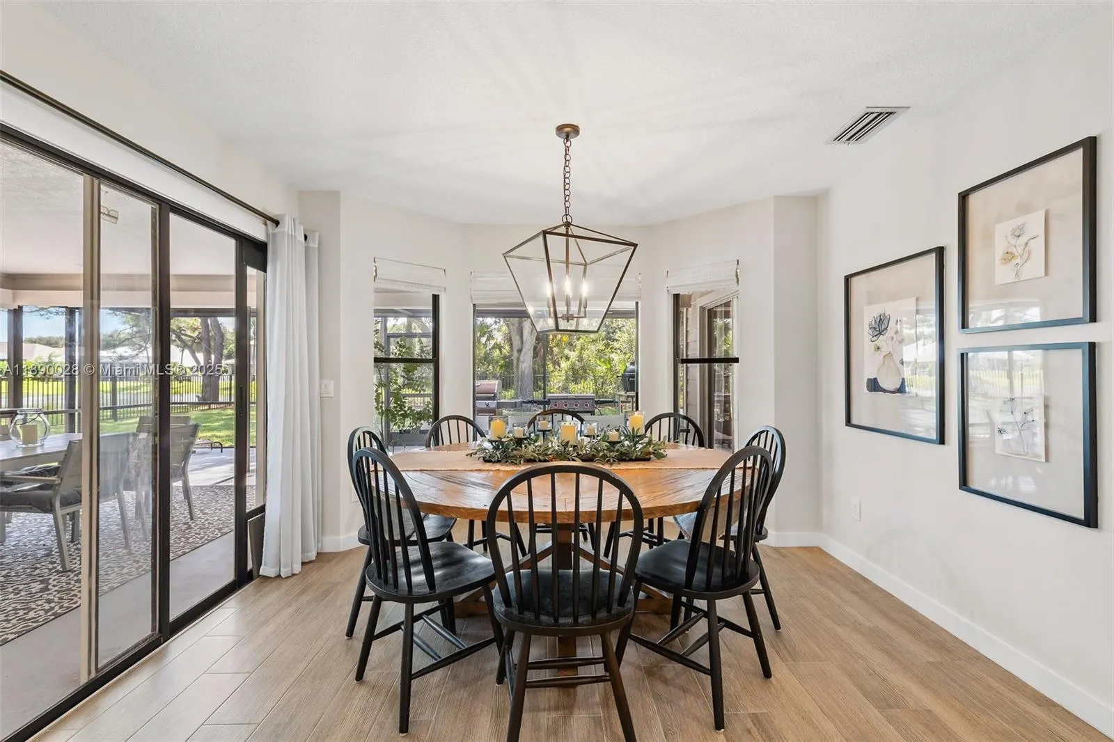 2239 SW Danforth Cir