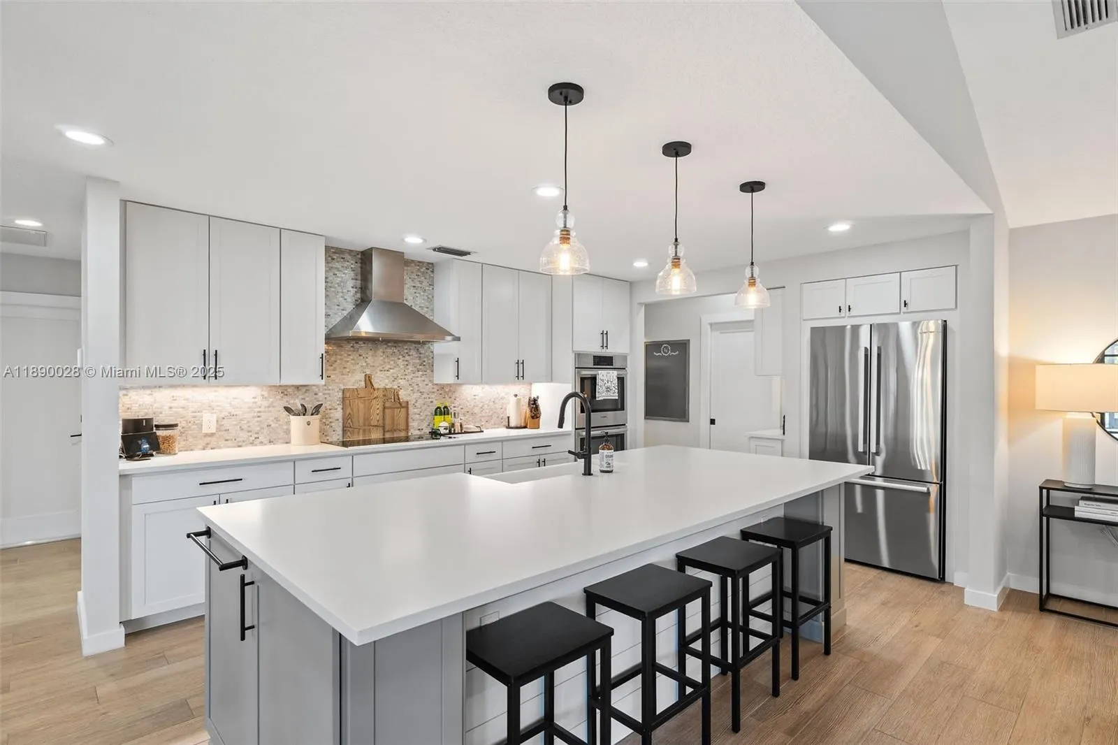 2239 SW Danforth Cir