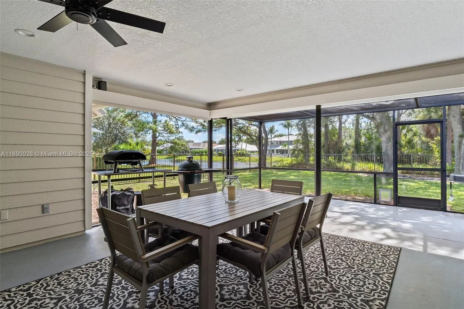 2239 SW Danforth Cir
