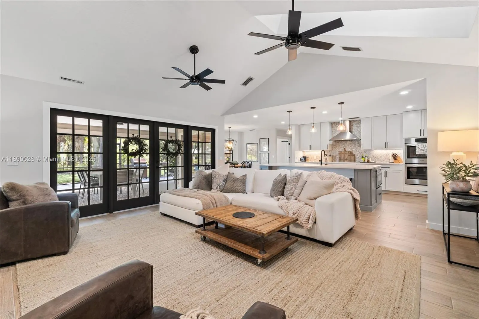 2239 SW Danforth Cir