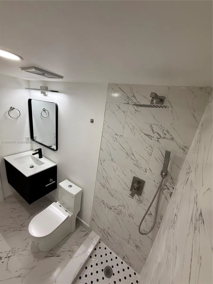 9937 Nob Hill Pl, #9937