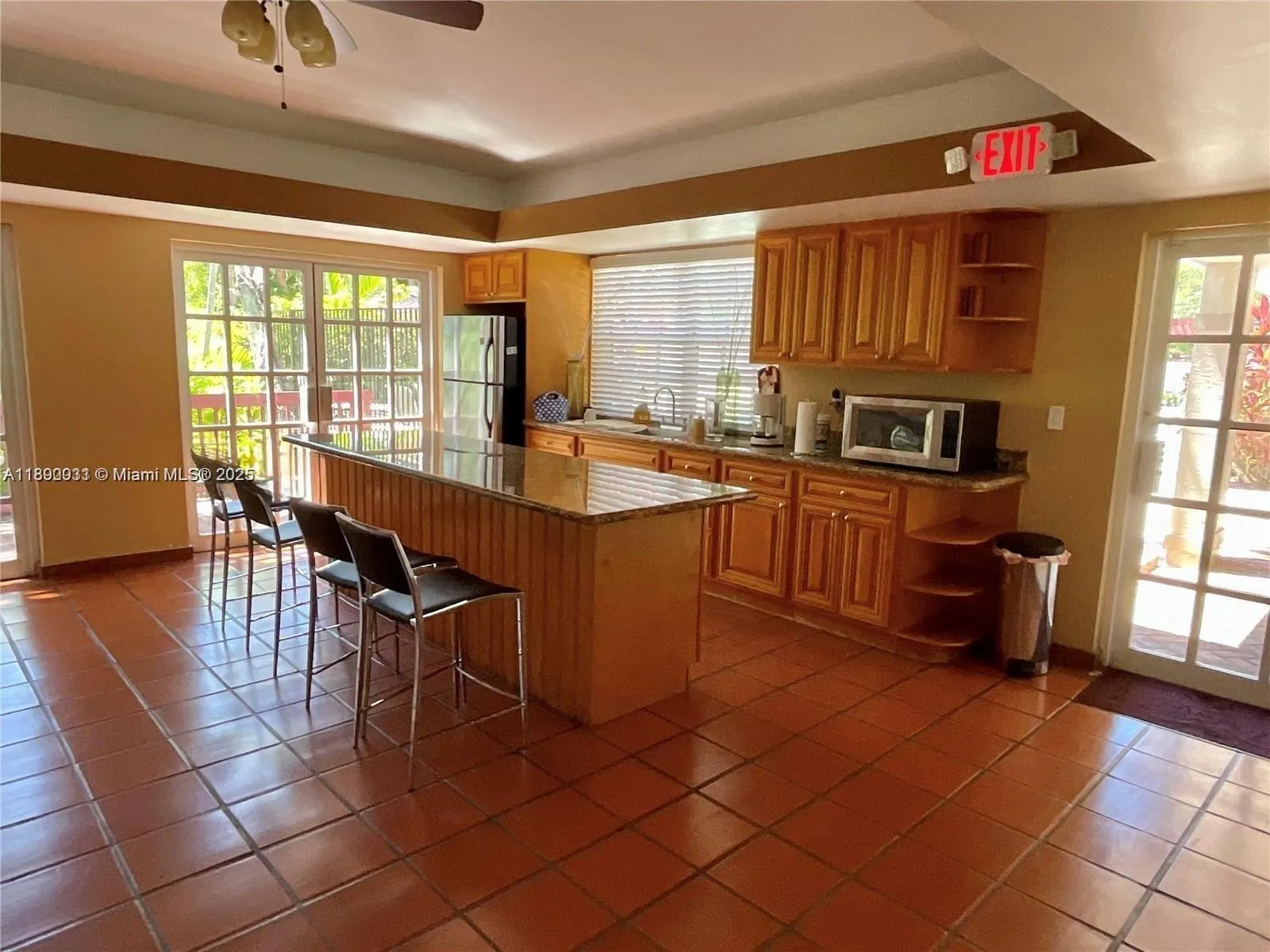 9937 Nob Hill Pl, #9937