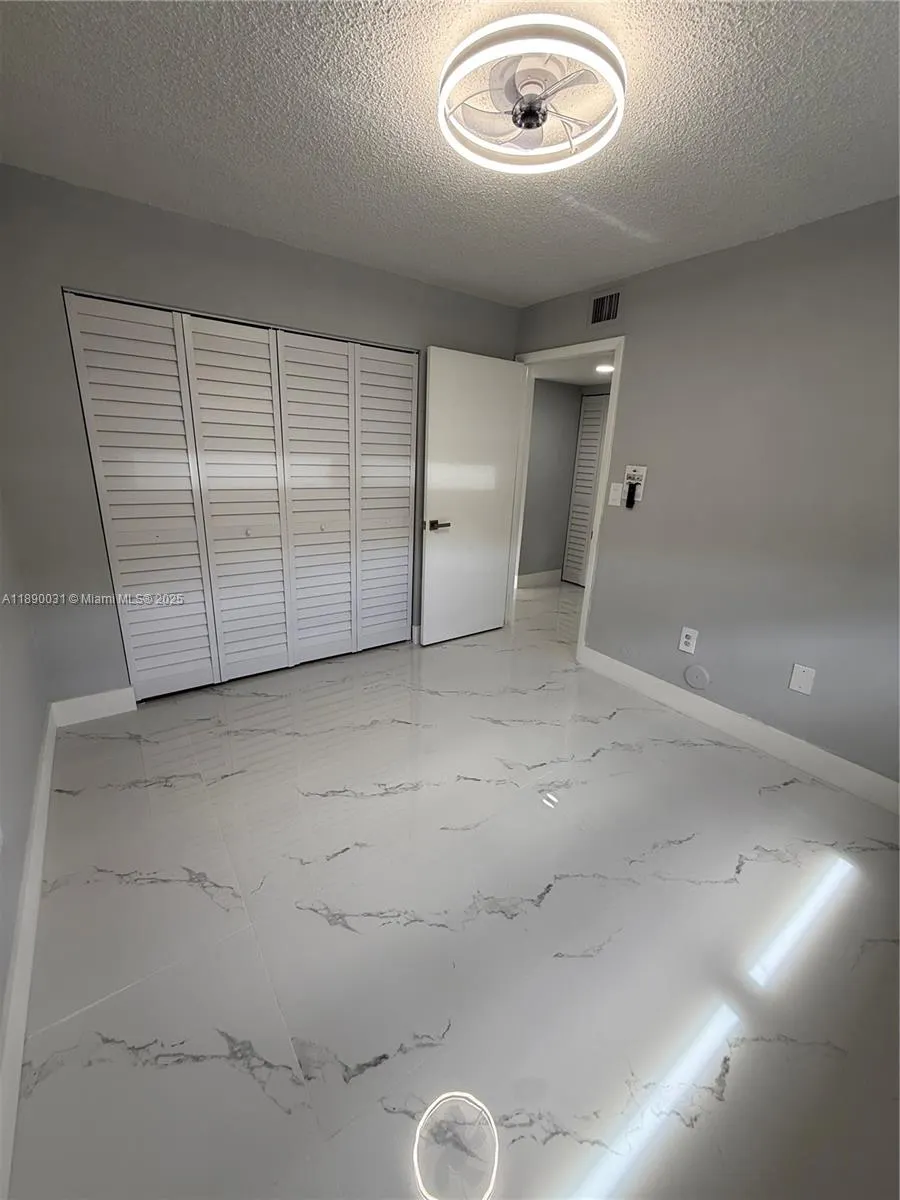 9937 Nob Hill Pl, #9937