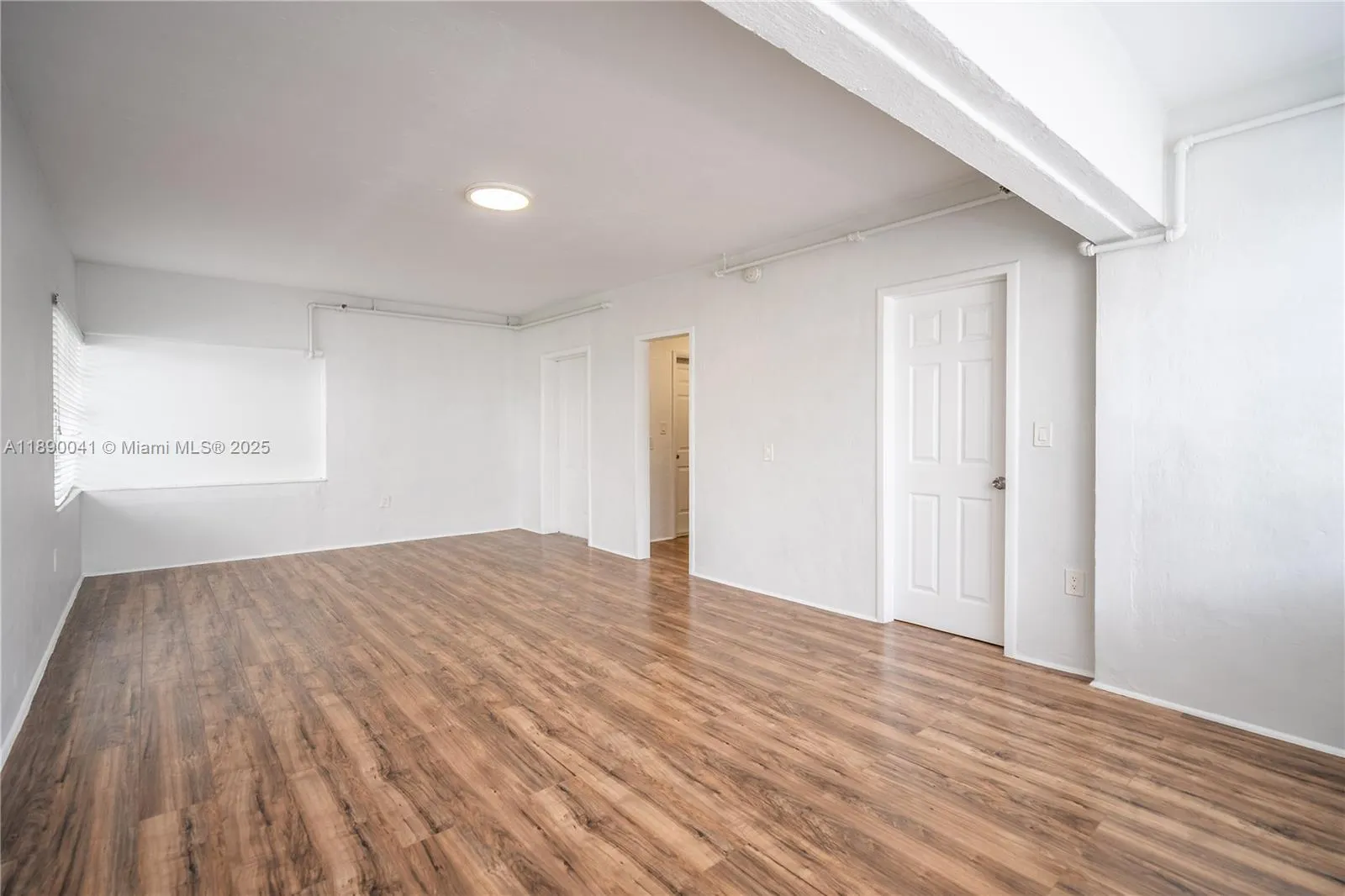 8315 Byron Ave, #4
