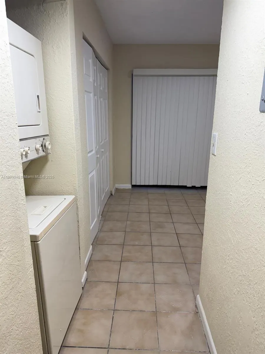 2341 W 66th Pl, #103