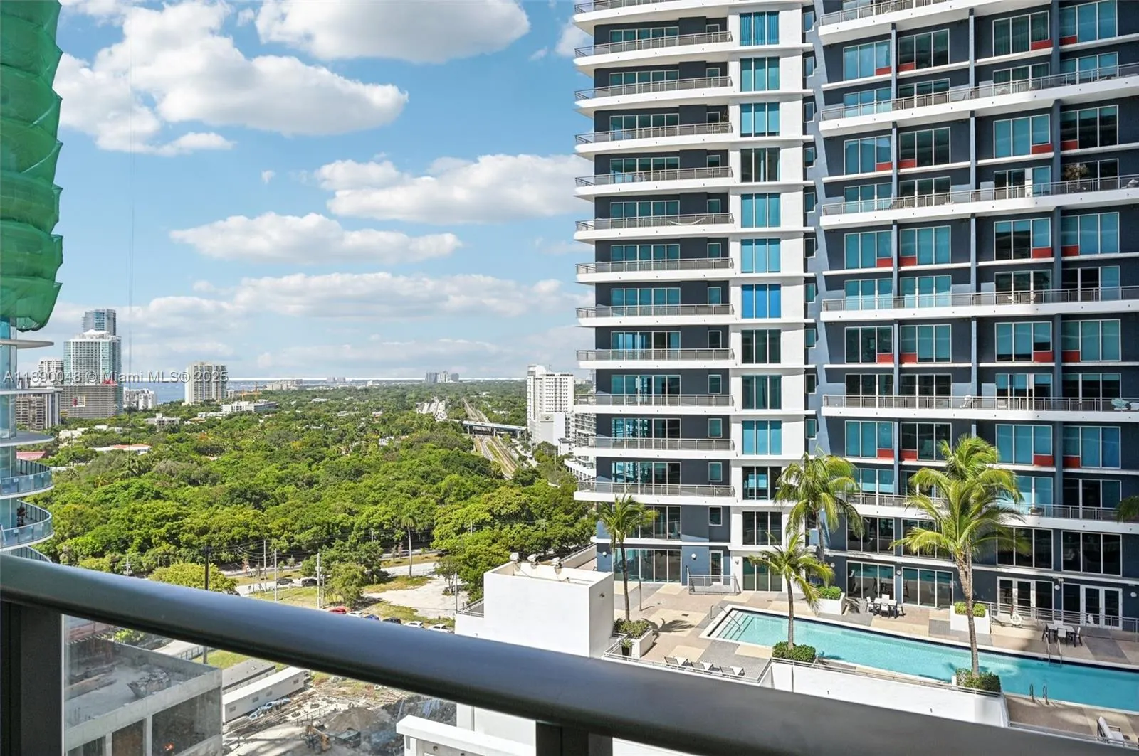 1300 S Miami Ave, #1706