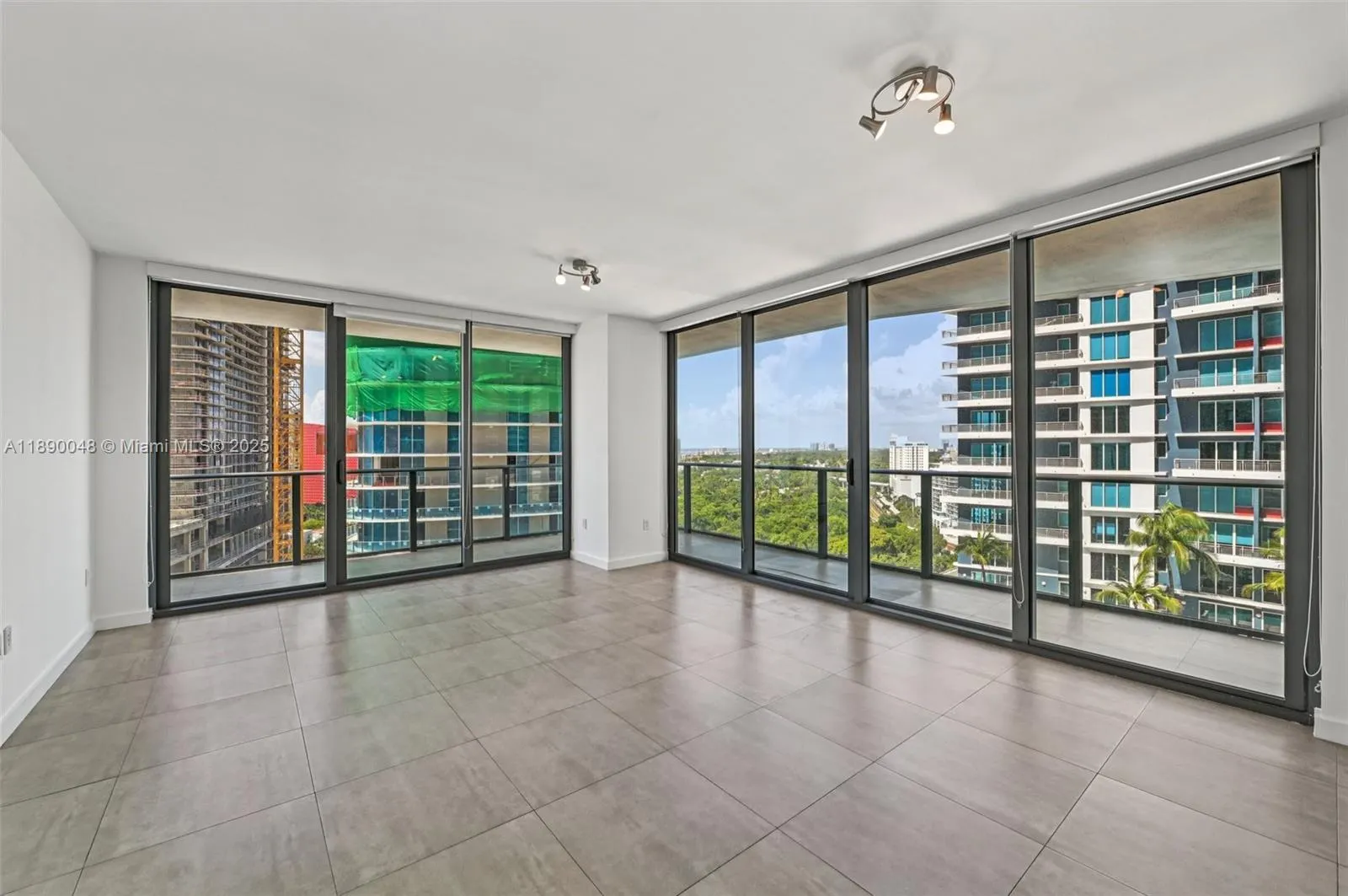 1300 S Miami Ave, #1706